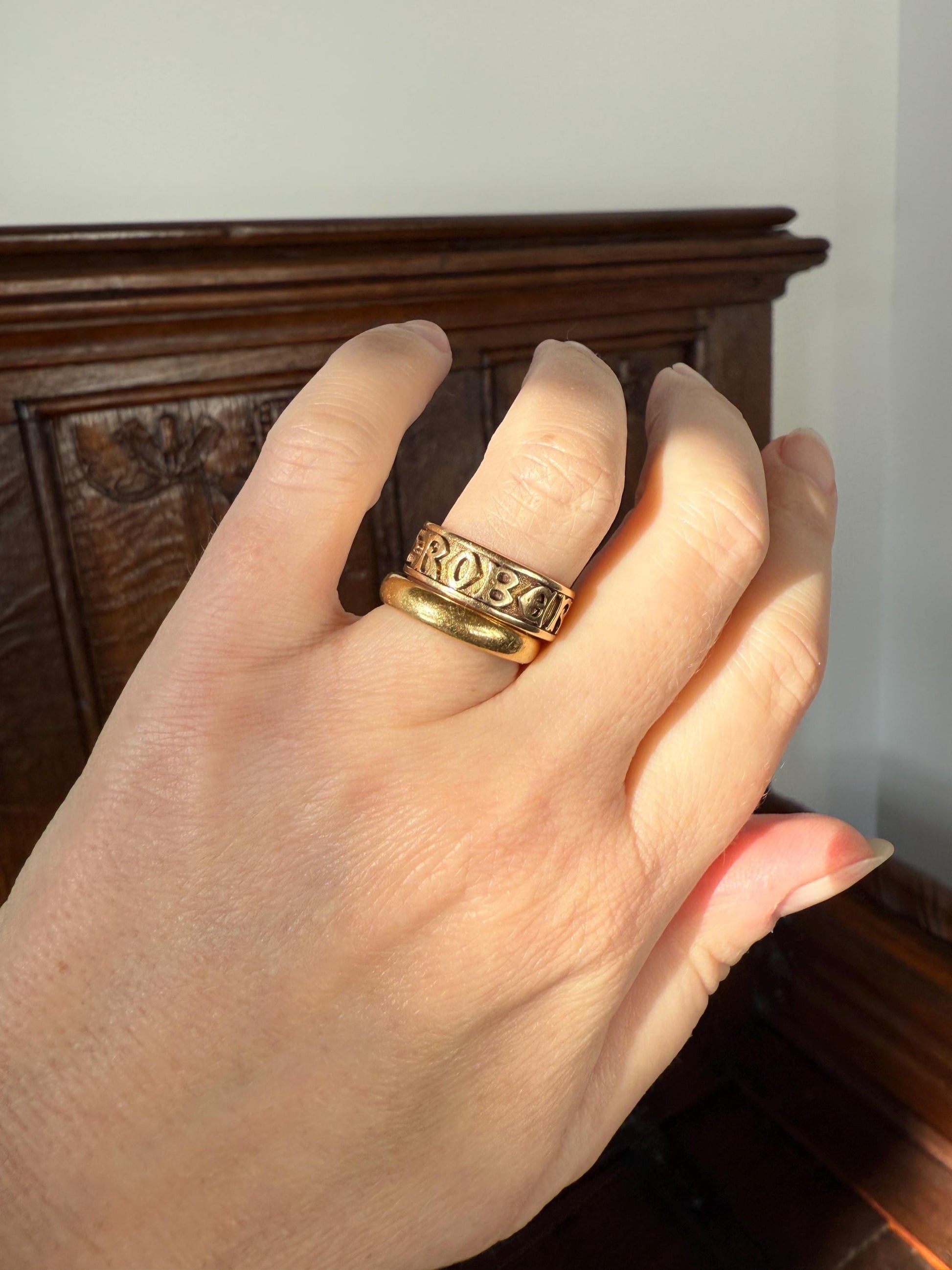 Wish My Name Was ROBERT Antique DATED 1909 French Edwardian 14k Gold Solid Ornate Eternity 3D Monogram Cigar Band Name Ring
