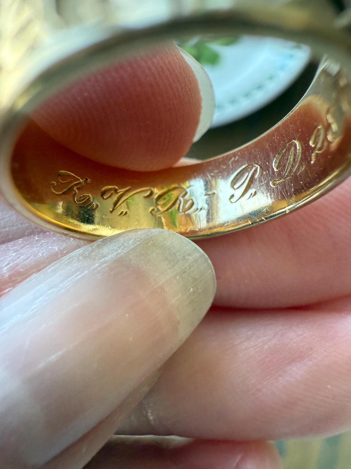 Wish My Name Was ROBERT Antique DATED 1909 French Edwardian 14k Gold Solid Ornate Eternity 3D Monogram Cigar Band Name Ring