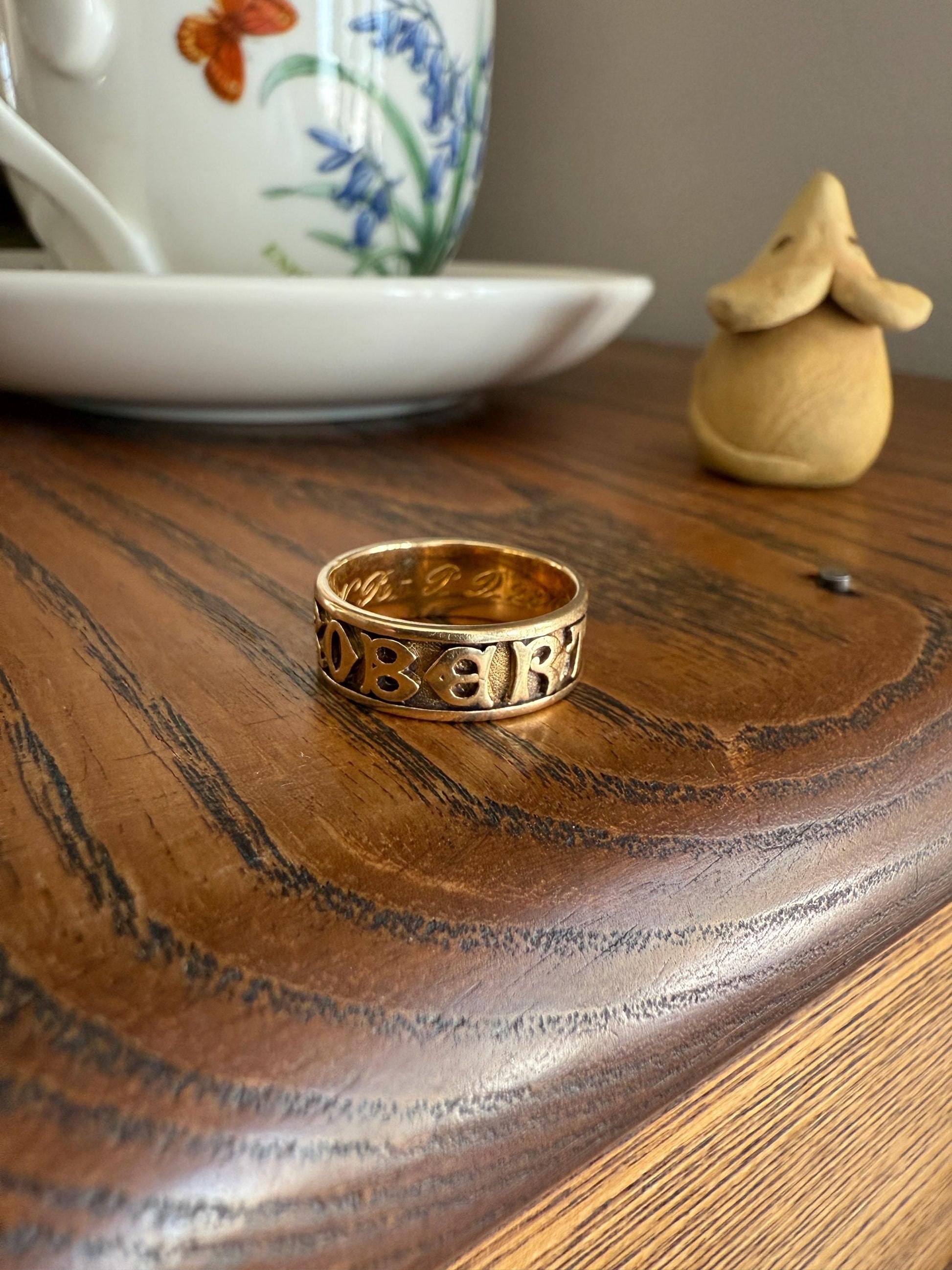 Wish My Name Was ROBERT Antique DATED 1909 French Edwardian 14k Gold Solid Ornate Eternity 3D Monogram Cigar Band Name Ring