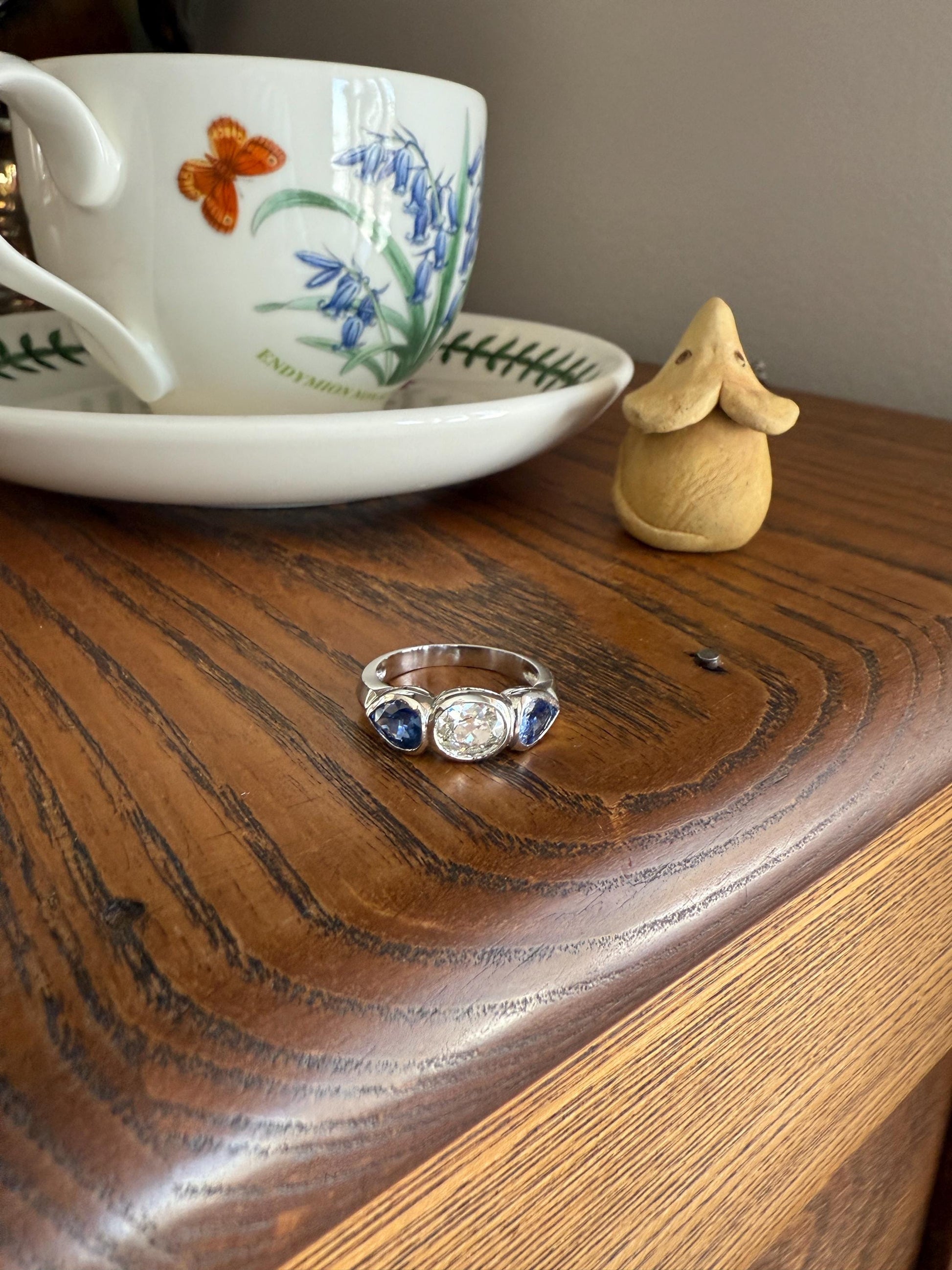 Vintage Spready One Carat Old Mine Cut DIAMOND Natural Pear SAPPHIRE East West OVAL Platinum Three Stone Ring Bezel Stacker Band Blue Chunky