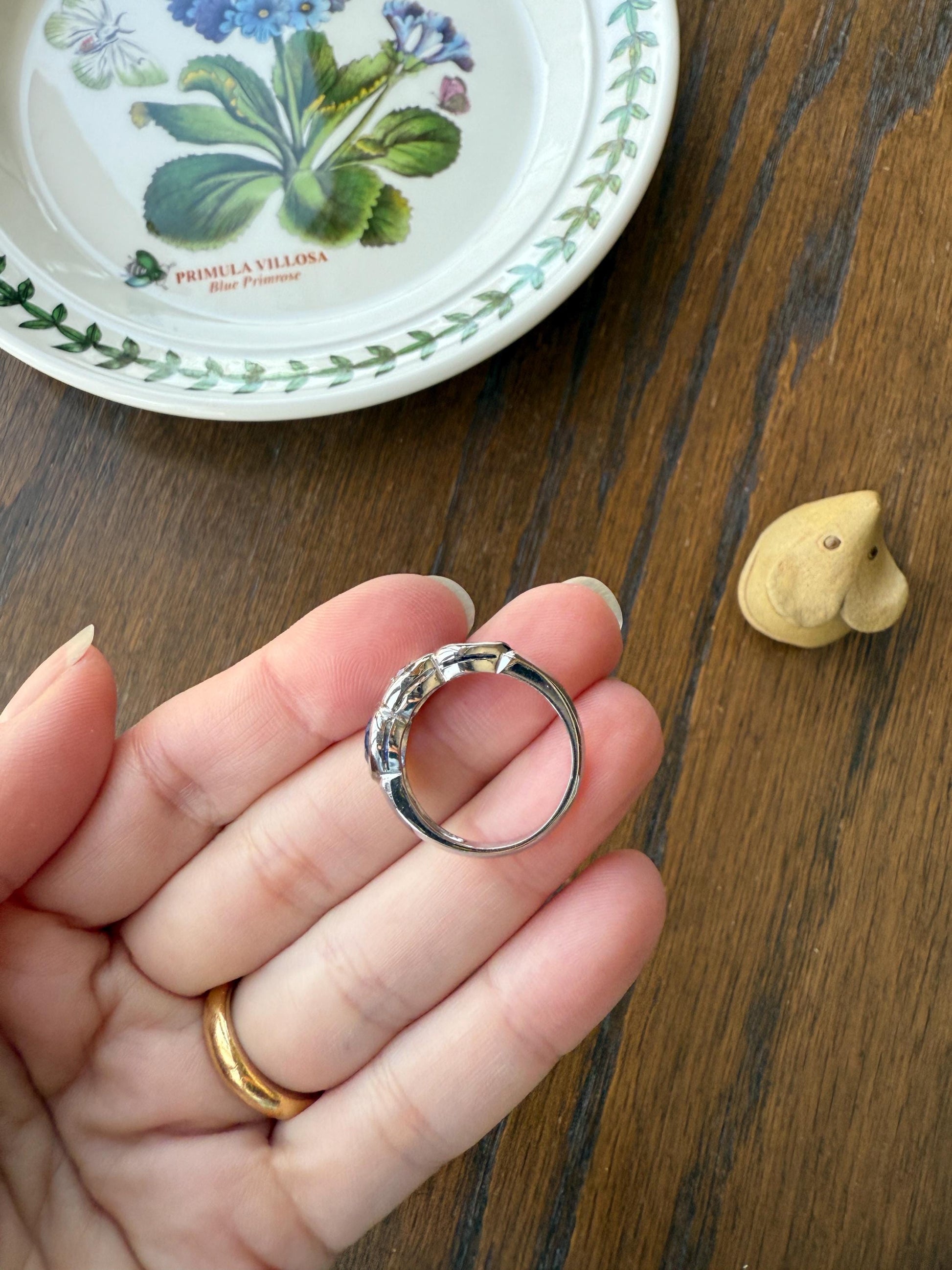 Vintage Spready One Carat Old Mine Cut DIAMOND Natural Pear SAPPHIRE East West OVAL Platinum Three Stone Ring Bezel Stacker Band Blue Chunky
