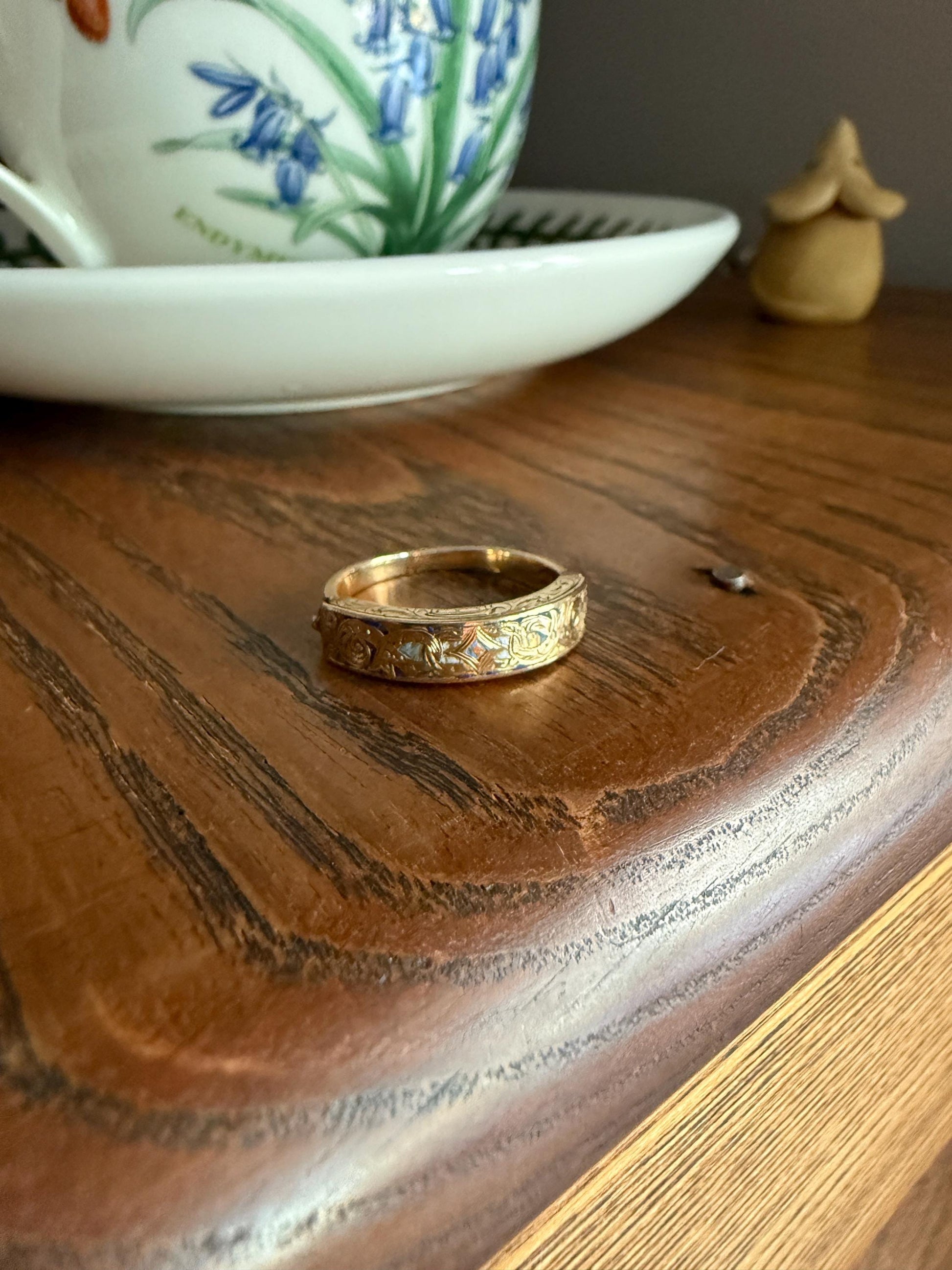 LOCKET RING 14k Gold Victorian Engraved Antique Opening Stacker Band Ornate Enamel Secret Hidden Compartment
