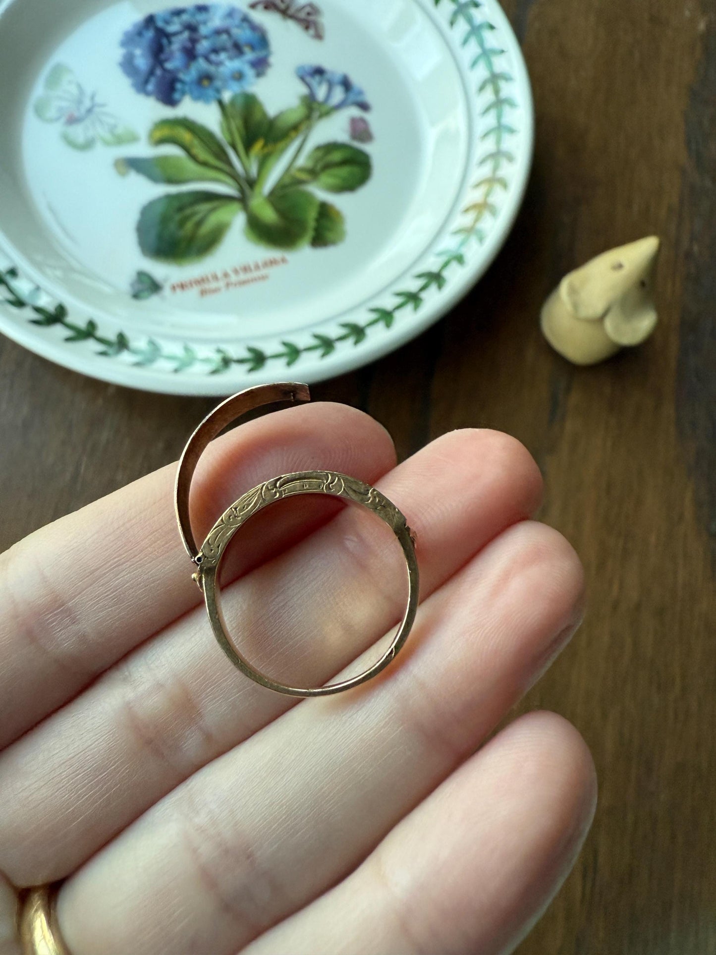 LOCKET RING 14k Gold Victorian Engraved Antique Opening Stacker Band Ornate Enamel Secret Hidden Compartment