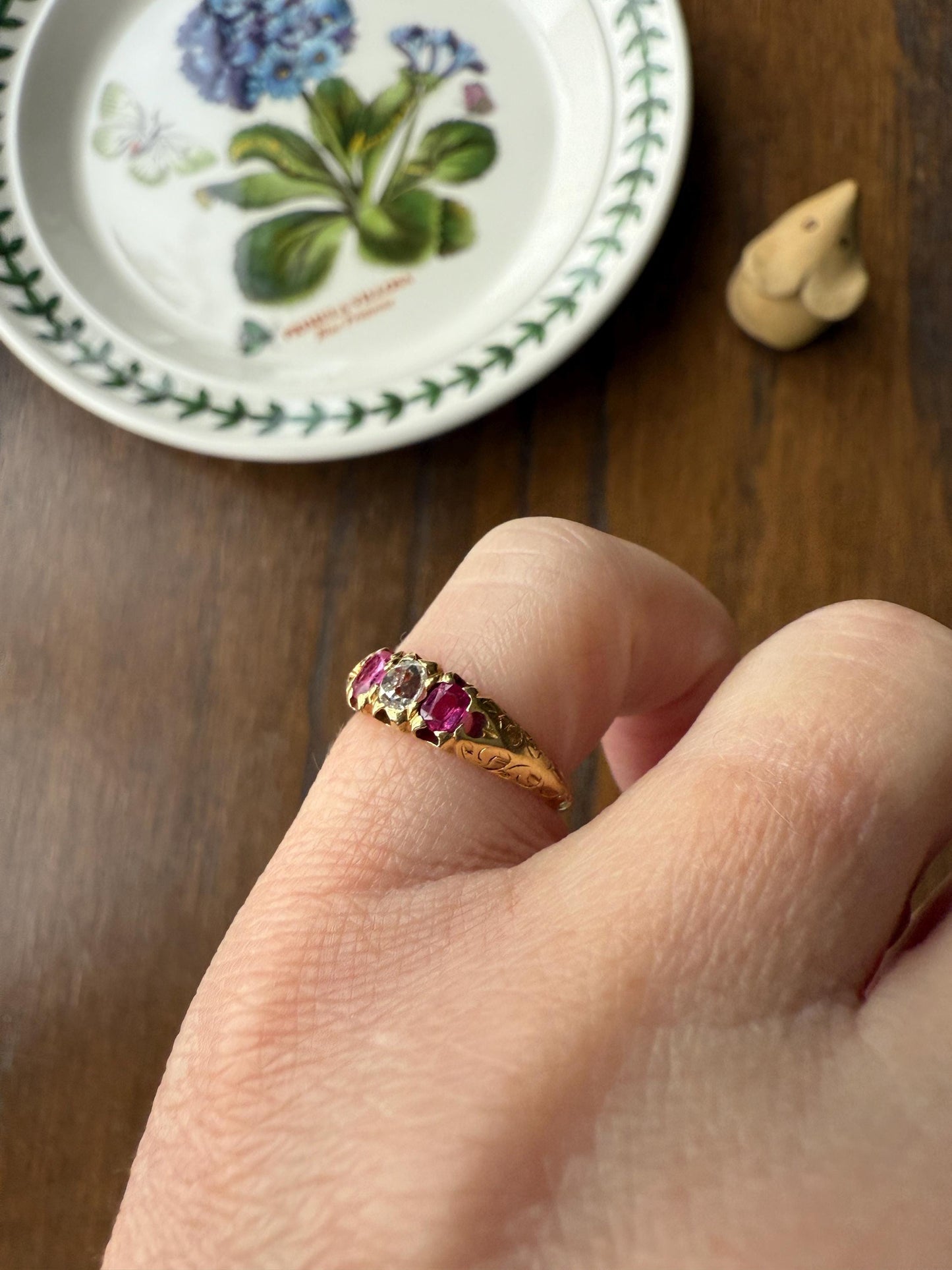 Antique Elongated Old Mine Cut DIAMOND Ruby Pink 18k Gold Three Stone Ring Stacker Band Victorian Pinky Midi Engraved Knife Edge Shoulders