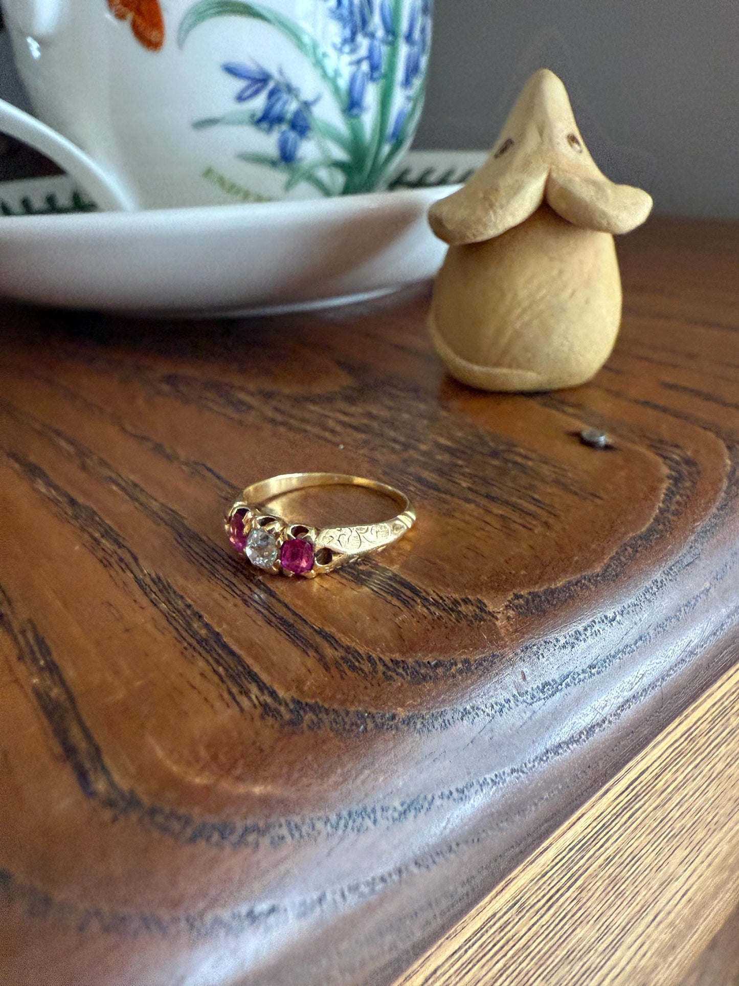 Antique Elongated Old Mine Cut DIAMOND Ruby Pink 18k Gold Three Stone Ring Stacker Band Victorian Pinky Midi Engraved Knife Edge Shoulders