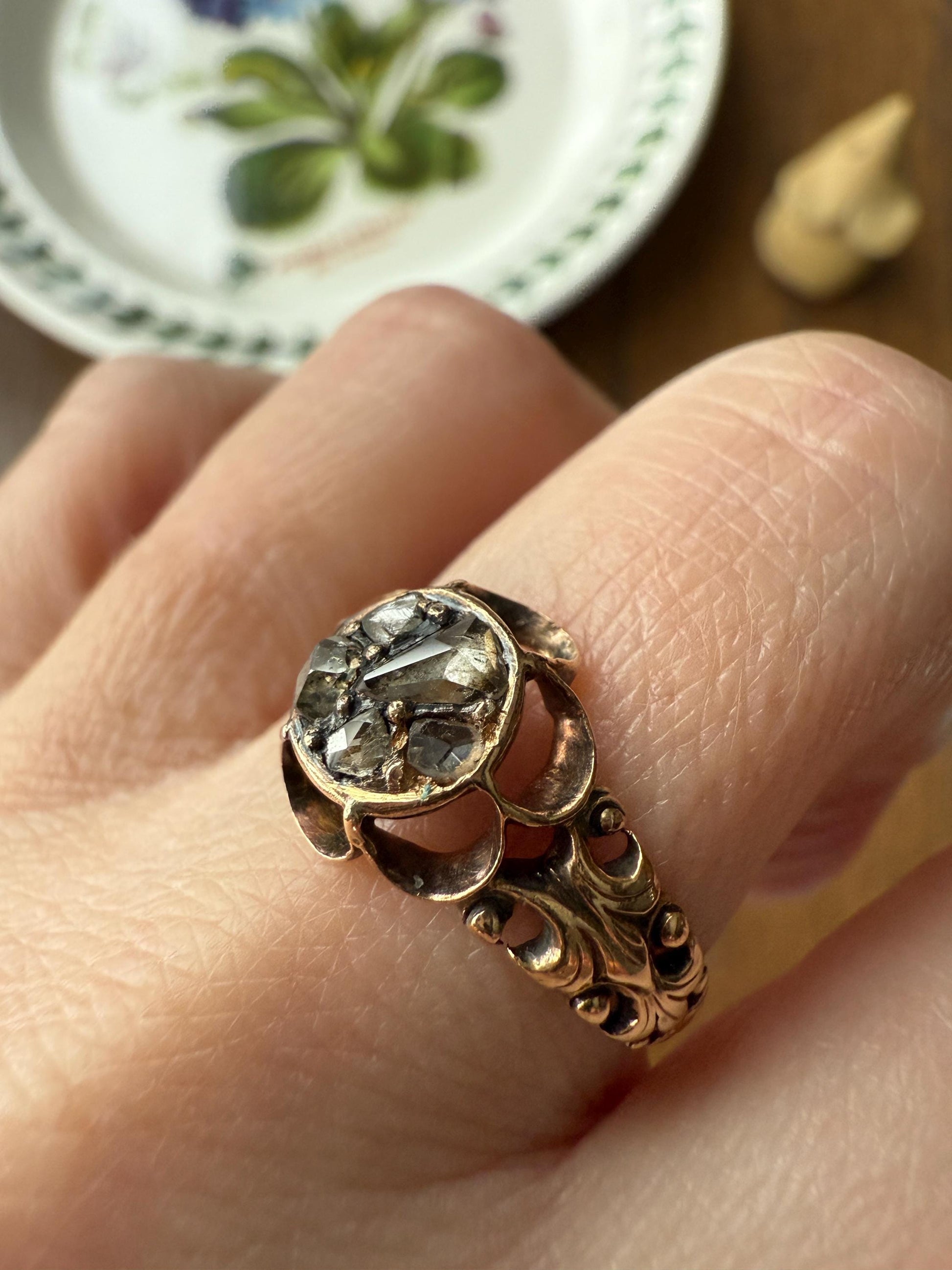 RARE 1700s Chiffre Triangle Rose Cut DIAMOND Ring French ANTiQUE Cobblestone Cluster Buttercup 18k Gold Fleur de Lis Victorian Band