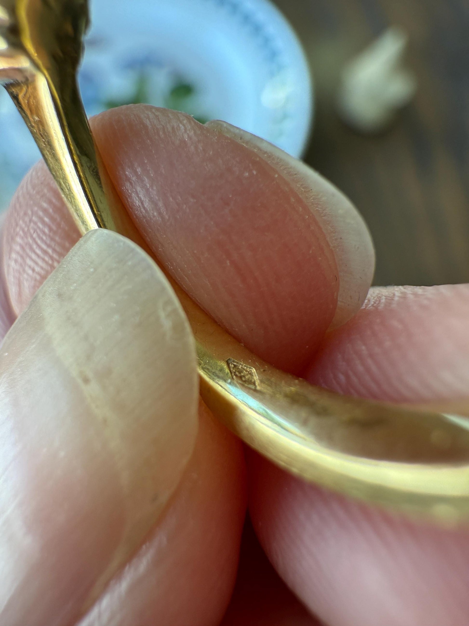 Exceptional Antique 2.6 CARAT Old European Cut DIAMOND Solitaire Engagement Ring 18k Gold Solid Yellow Tall Prong Setting Stacker