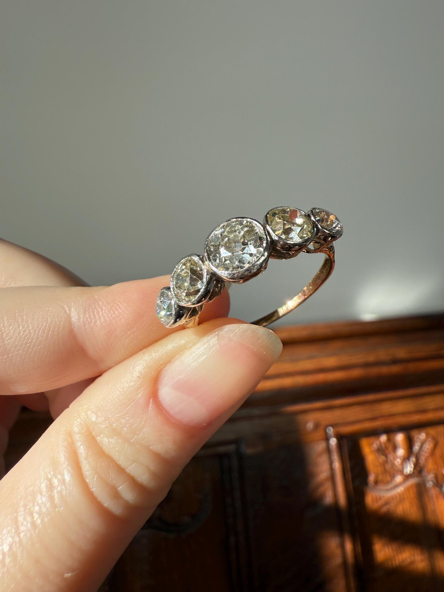 Large Antique 3 CARATS Old Mine Cut DIAMOND Five Stone Stacker Band Bezel Set Edwardian 18k Gold Big Finger Size 3Ctw OMC