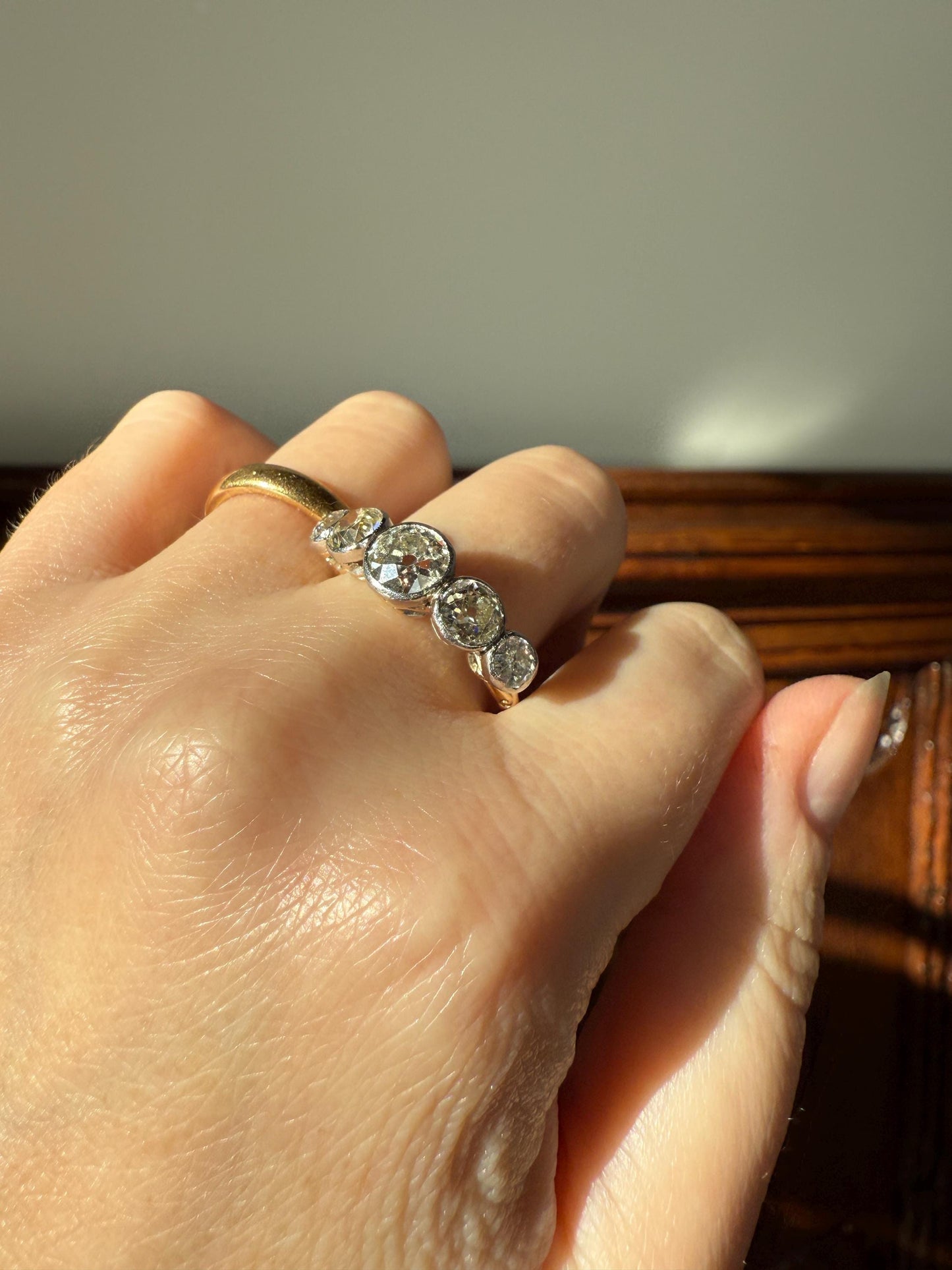 Large Antique 3 CARATS Old Mine Cut DIAMOND Five Stone Stacker Band Bezel Set Edwardian 18k Gold Big Finger Size 3Ctw OMC