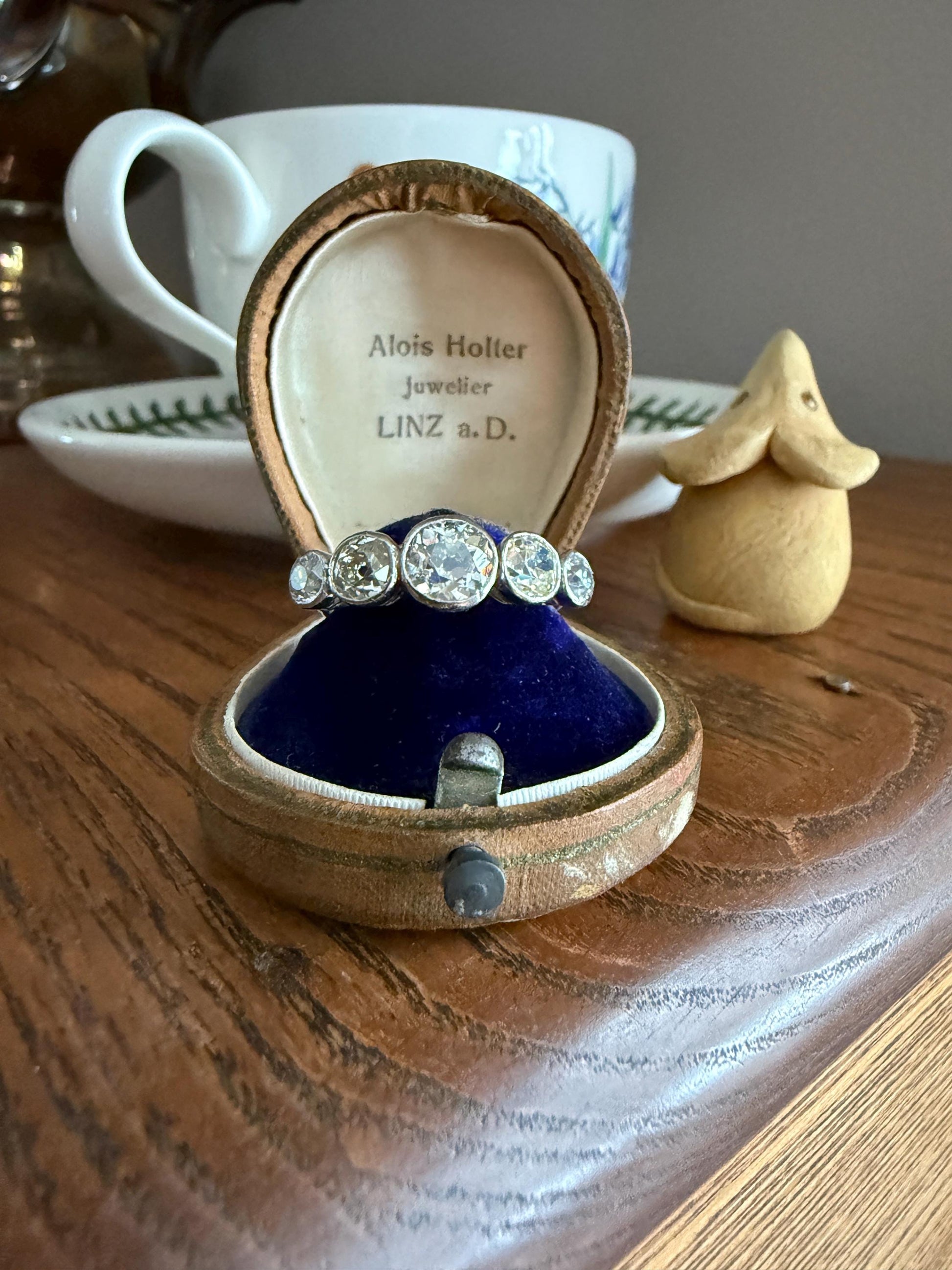 Large Antique 3 CARATS Old Mine Cut DIAMOND Five Stone Stacker Band Bezel Set Edwardian 18k Gold Big Finger Size 3Ctw OMC