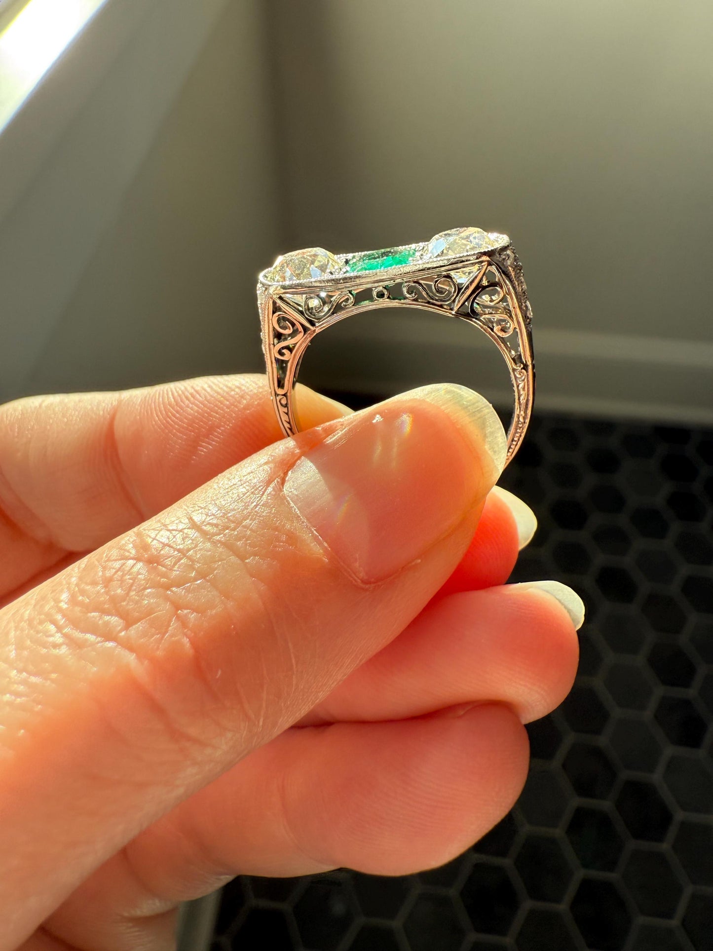 Special Antique Natural Emerald 2 Carats Old Mine Cut DIAMOND Three Stone Ring Boxed Platinum Green Art Deco Ornate Filigree Stacker