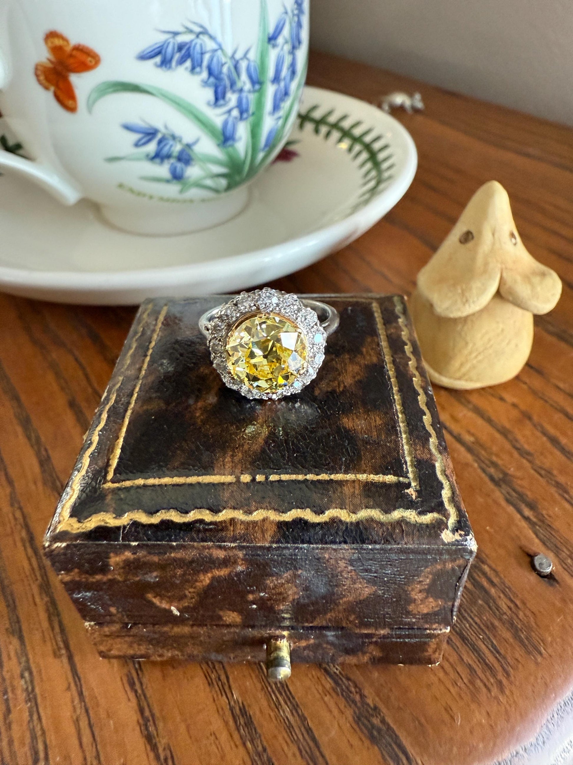 ANTIQUE Fancy Canary Yellow 2.9 Carat Old Mine Cut Diamond Colorless OMC Halo 3.65Ctw Cluster Ring Edwardian Platinum