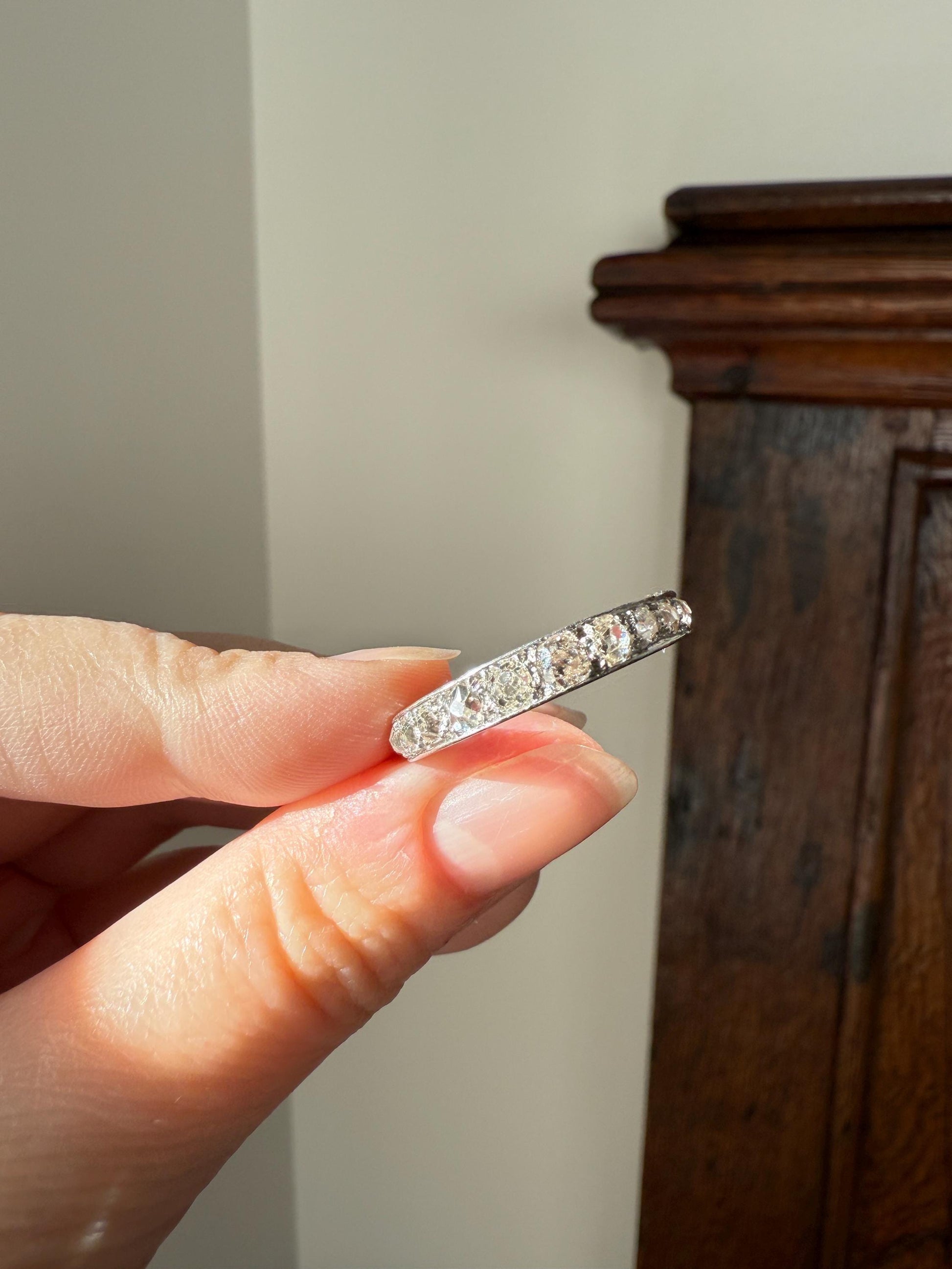 ANTIQUE 2.1 Carats Tapered 25 Old Mine Cut DIAMOND Full Eternity Band PLATINUM Ring Wedding Stacker Romantic Gift Edwardian Unisex Large Sz