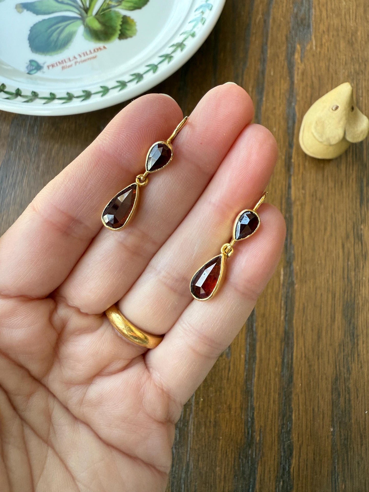 Teardrop Dangles Vintage Pear PERPIGNAN GARNET Earrings 18k Gold French Dormouse Rose Cut Closed Back Crimson Red