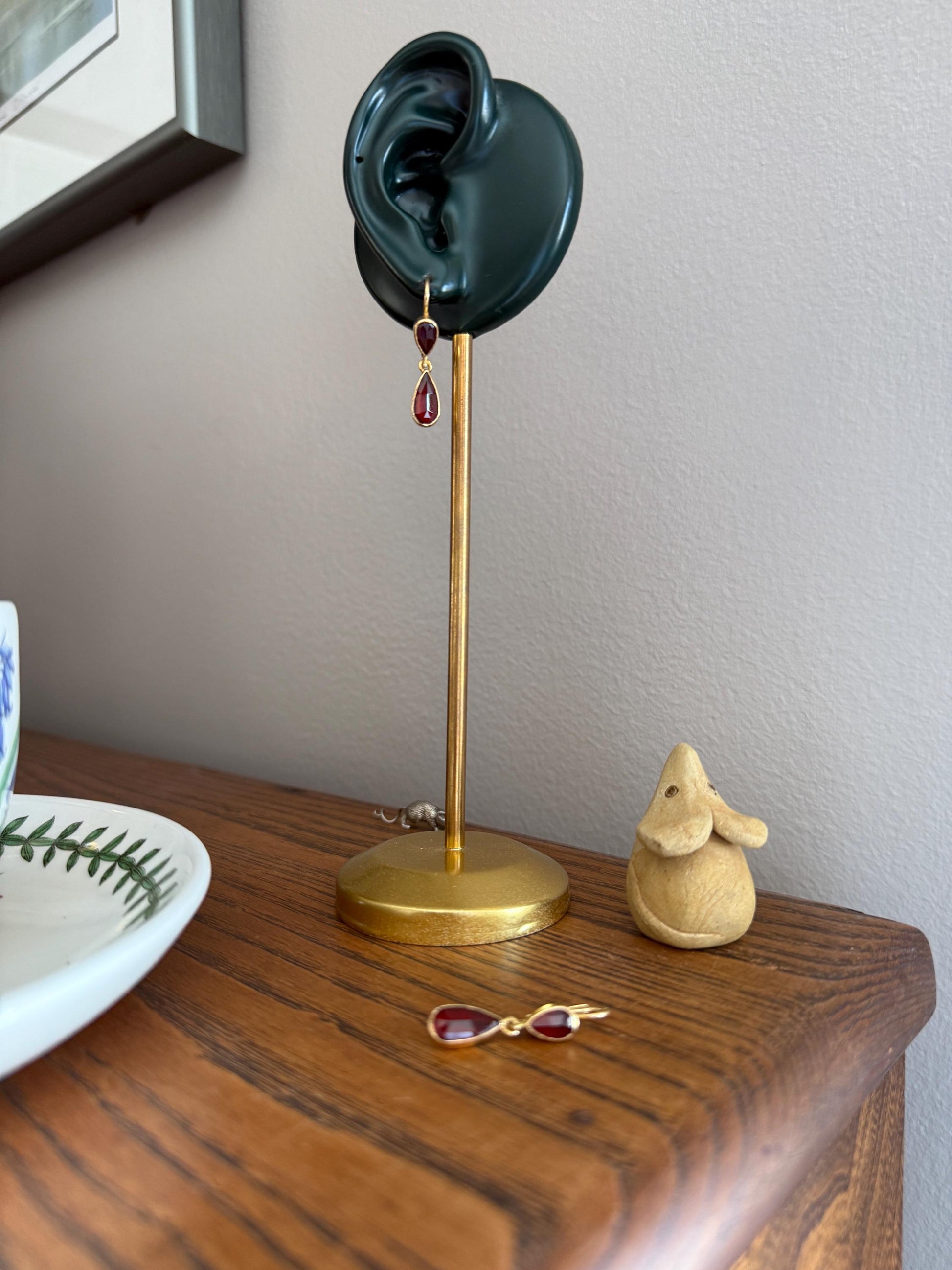 Teardrop Dangles Vintage Pear PERPIGNAN GARNET Earrings 18k Gold French Dormouse Rose Cut Closed Back Crimson Red