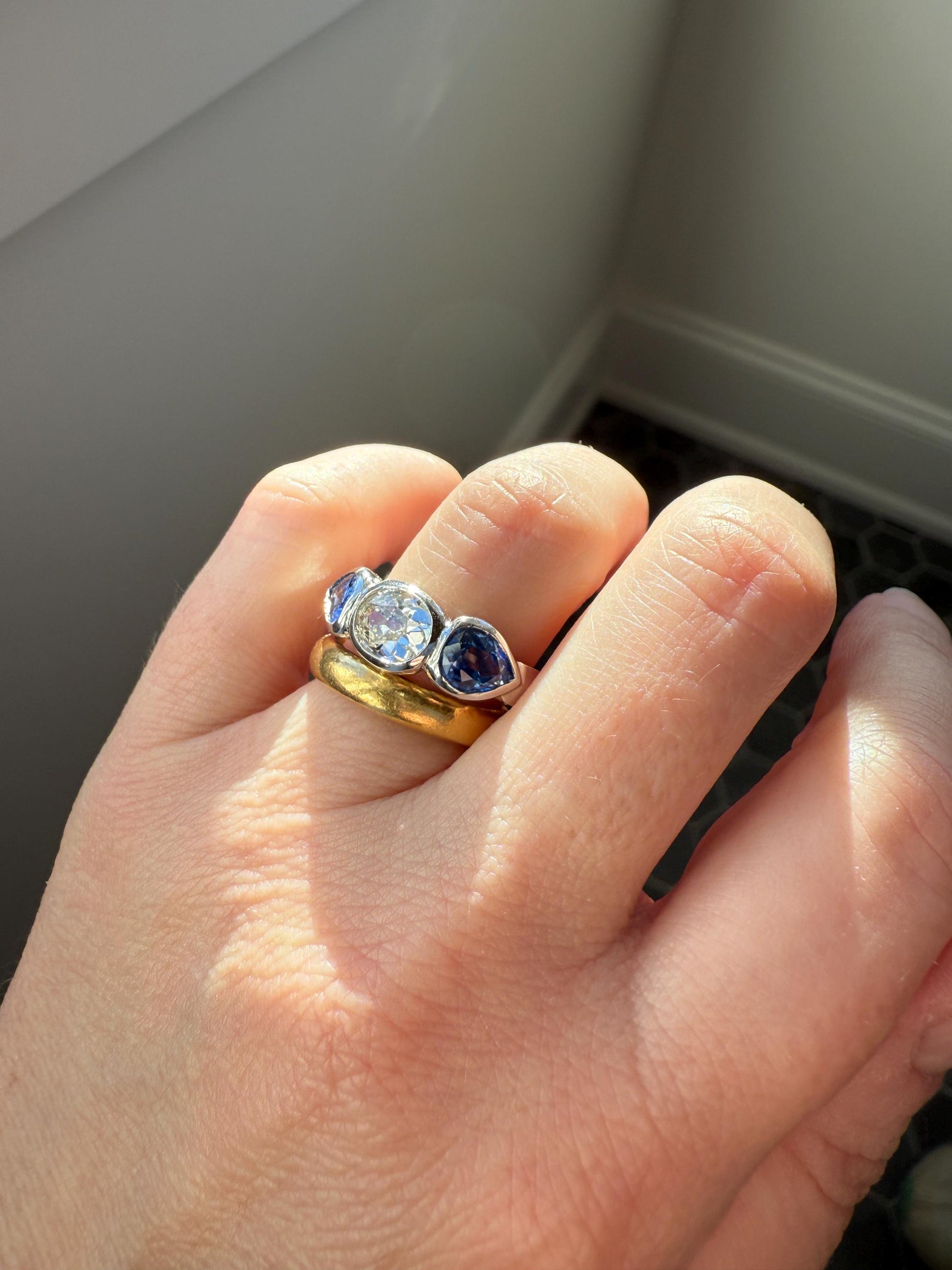 Vintage Spready One Carat Old Mine Cut DIAMOND Natural Pear SAPPHIRE East West OVAL Platinum Three Stone Ring Bezel Stacker Band Blue Chunky
