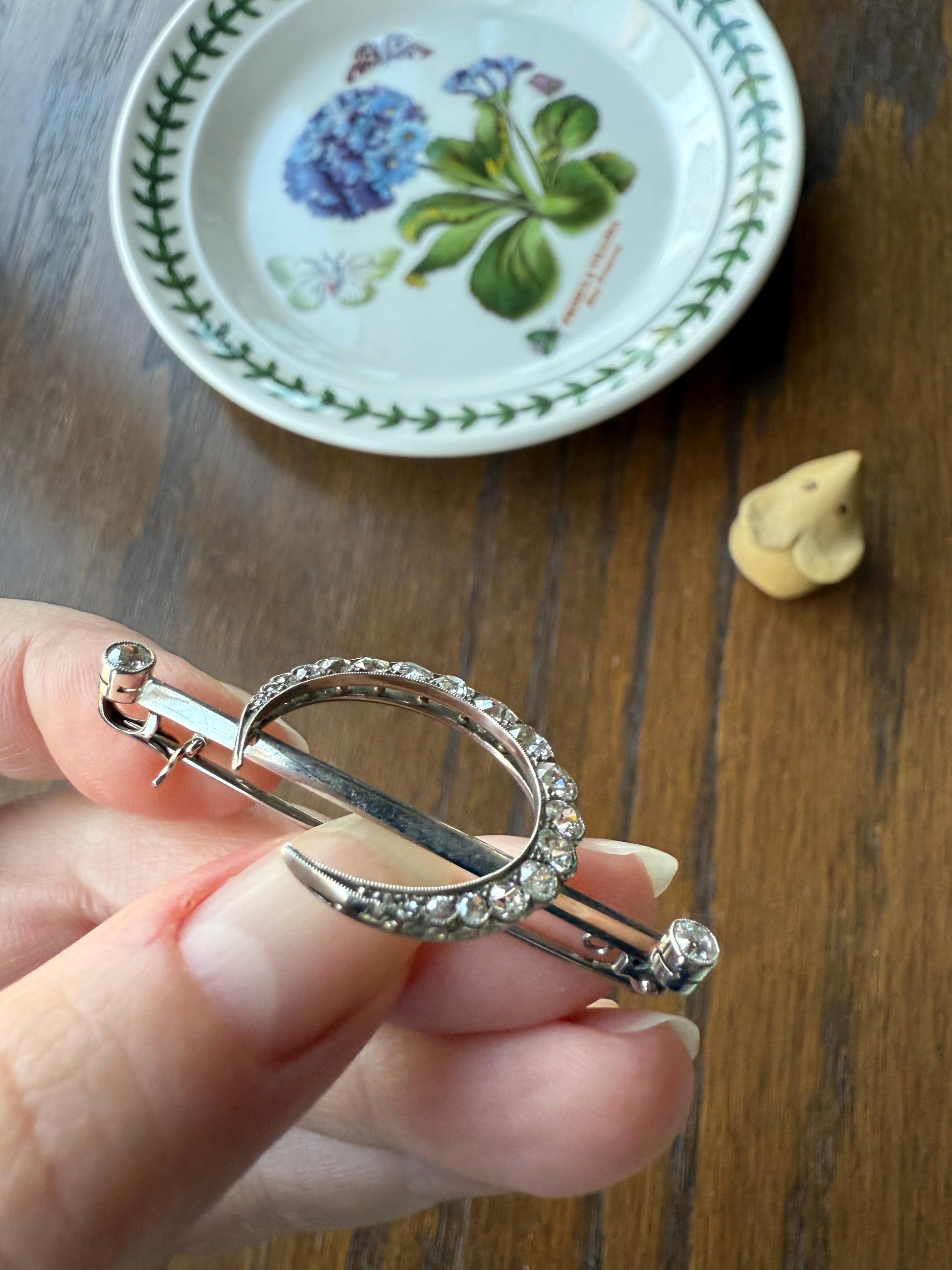 MOON Crescent Scalloped Brooch 2 Carat Old Mine DIAMOND 9k White Gold Extender Connector Pendant Pin Charm Holder Figural Celestial Milgrain