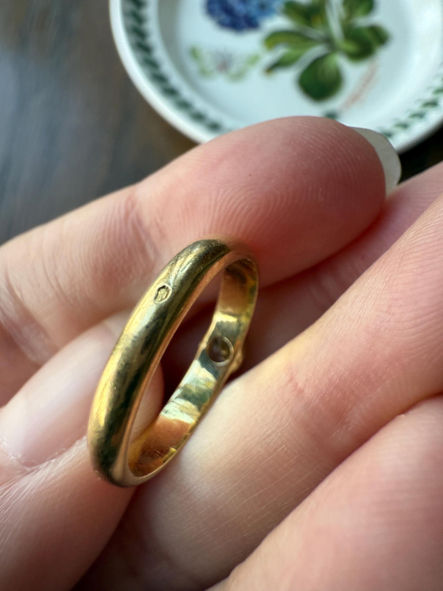 Vintage DIAMOND Bezel Set Ring Stacker Band 18k Gold Sold French Geometric Engagement Gift Unisex