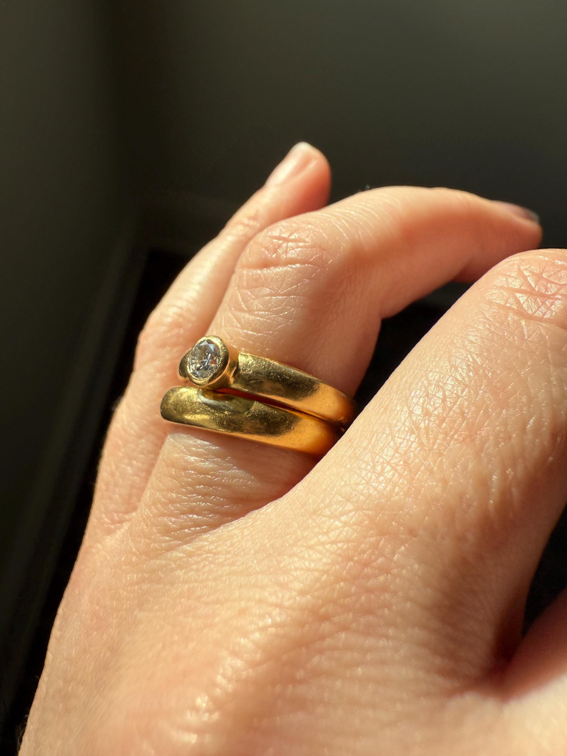 Vintage DIAMOND Bezel Set Ring Stacker Band 18k Gold Sold French Geometric Engagement Gift Unisex