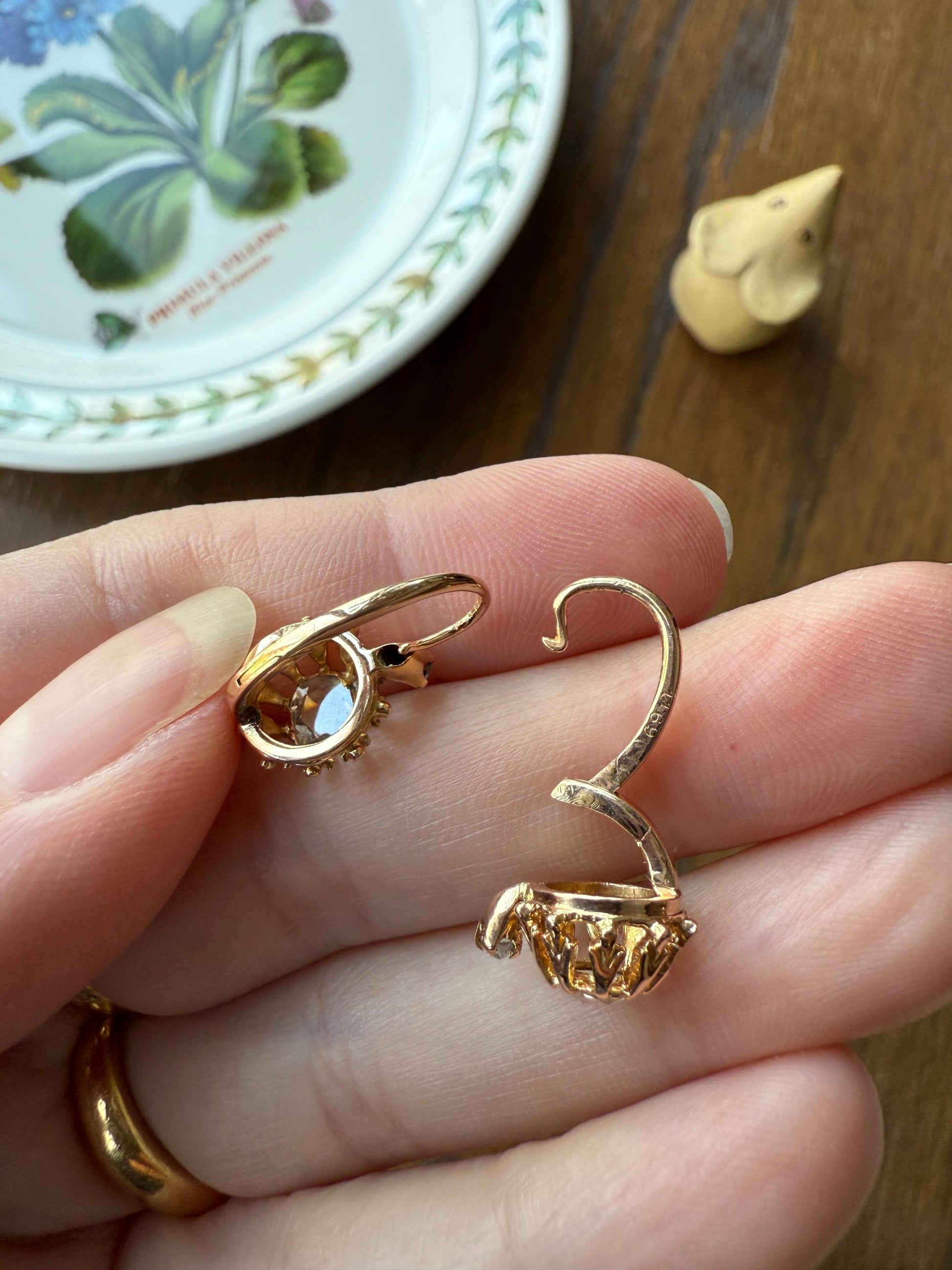 FRENCH Antique Eye Clean 1 Carat Tdw Face Up Open Back Rose Cut DIAMOND Linear Arrow Buttercup Earrings 18k Gold Victorian Dangle Dormeuse