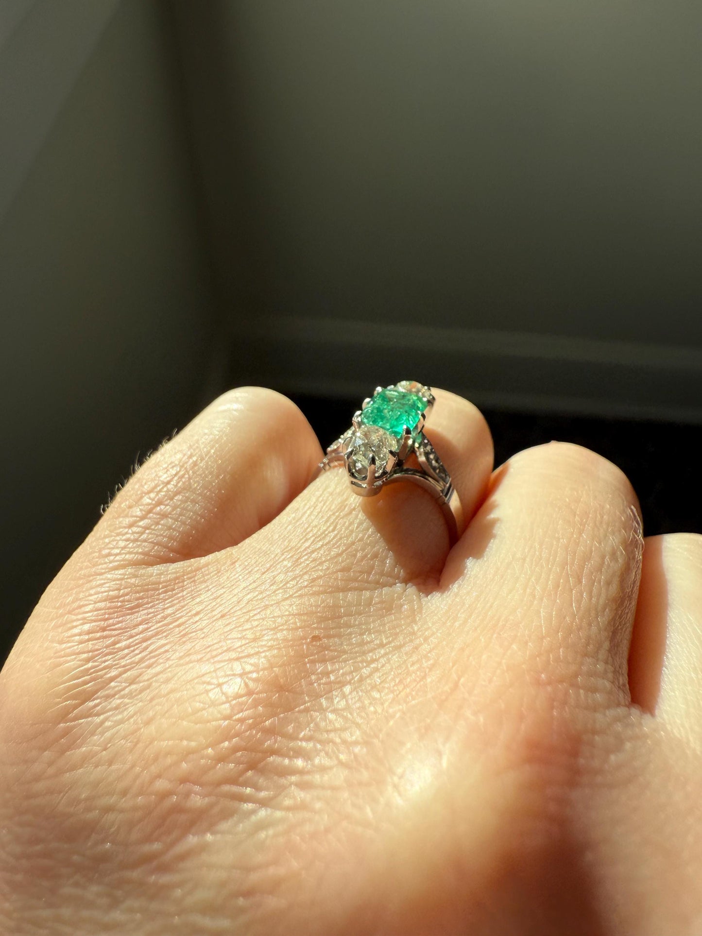 Art Deco Natural EMERALD 1 Carat Tdw Old Mine Cut DIAMOND Chunky Green Three Stone Ring Platinum & 18k White Gold French Geometric Pinky
