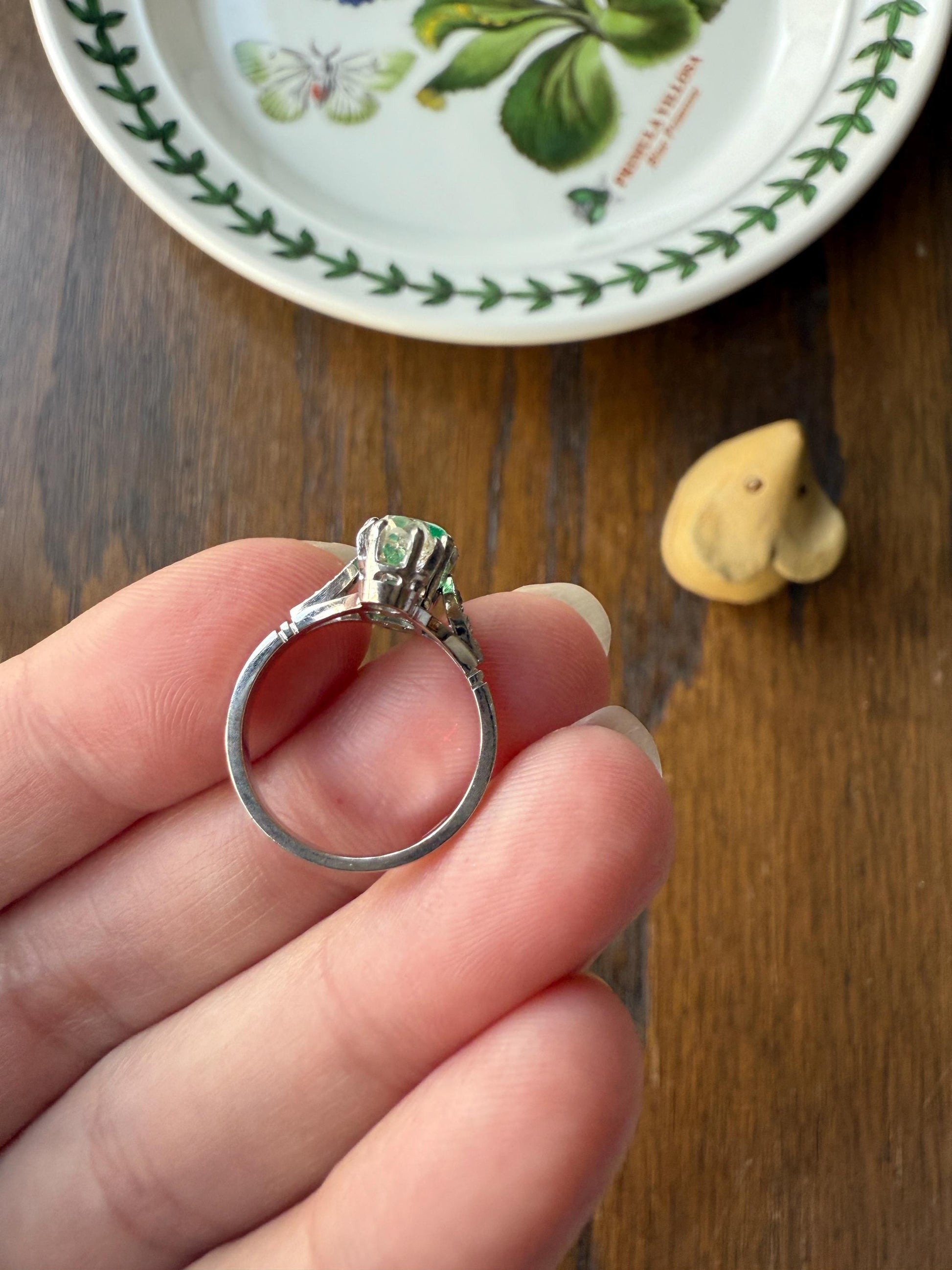 Art Deco Natural EMERALD 1 Carat Tdw Old Mine Cut DIAMOND Chunky Green Three Stone Ring Platinum & 18k White Gold French Geometric Pinky
