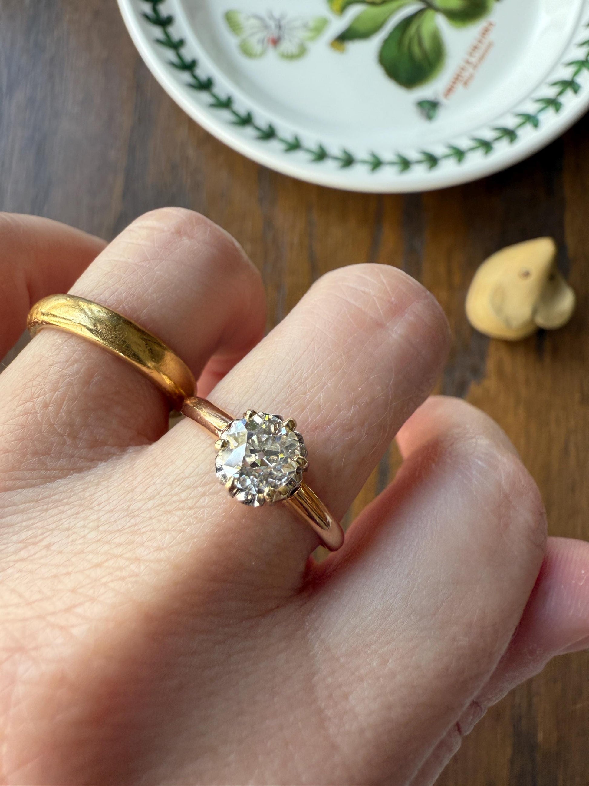 Ornate Classic Victorian Antique One Carat Old Mine Cut DiAMOND Solitaire Ring French 18k Rosy GOLD Engagement All Original Setting & Stone