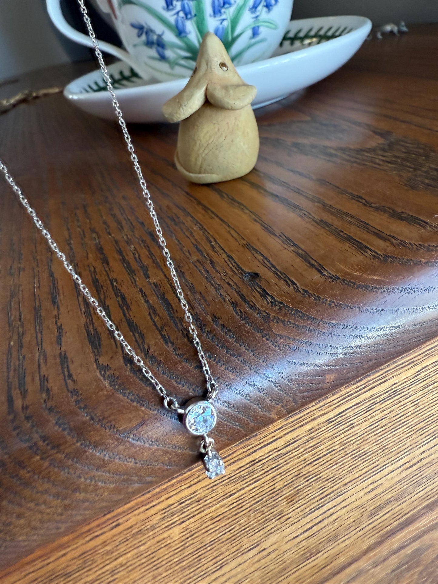 Vintage Art Deco Old Mine Cut Diamond Dangle NECKLACE Pendants on Chain French 18k White Gold Bezel Set OmC Minimalist