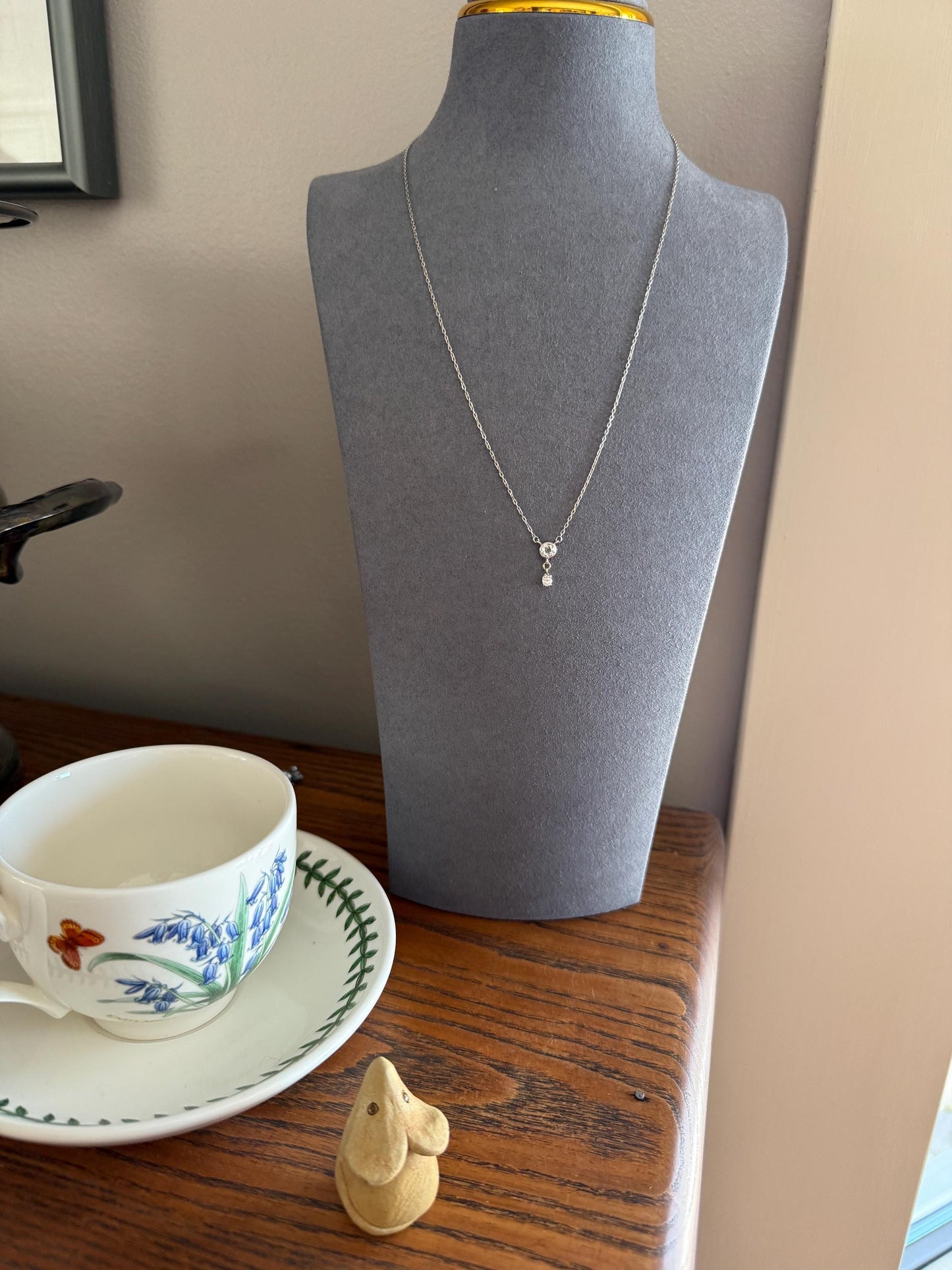 Vintage Art Deco Old Mine Cut Diamond Dangle NECKLACE Pendants on Chain French 18k White Gold Bezel Set OmC Minimalist