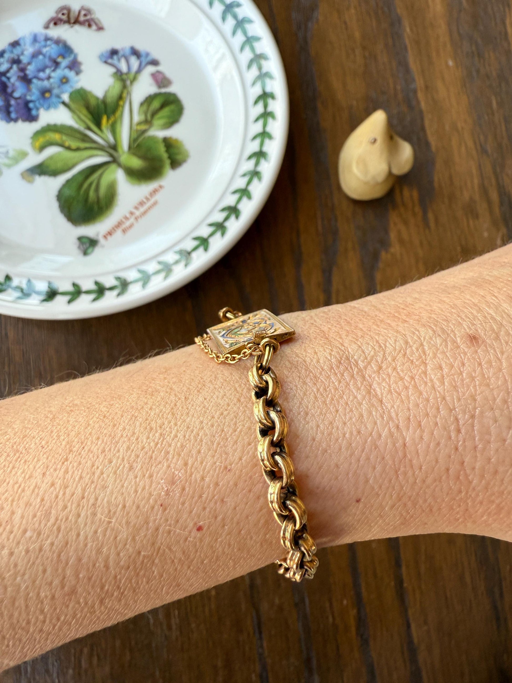 HEART Antique Chain BRACELET 18k Gold Solid Floral PANSY Forget Me Not Reversible Clasp 6.6g Think of Me French Traditional Enamel