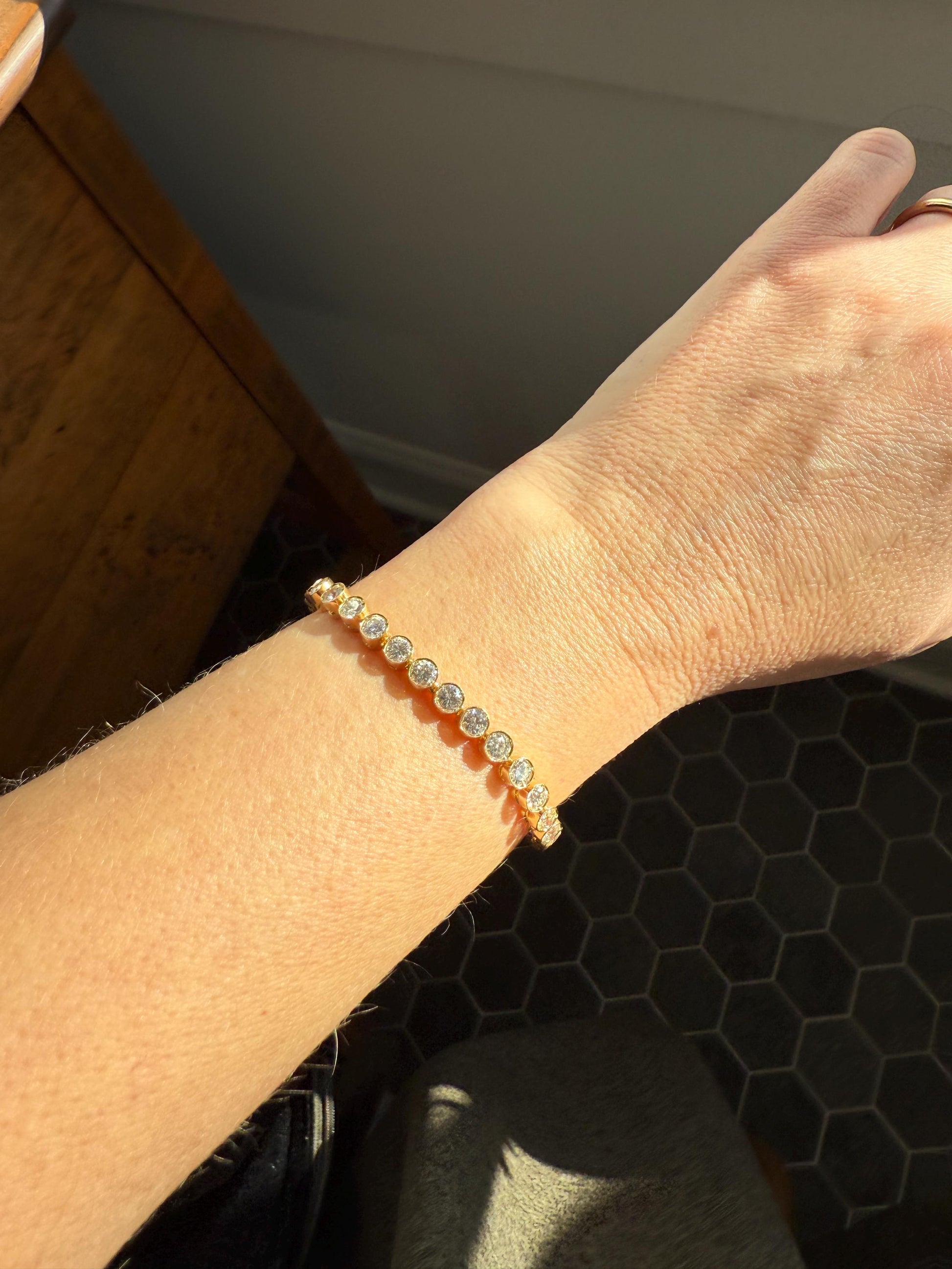 Vintage Seven CARAT Natural DIAMOND Tennis Bracelet French Bezel Set Line Eternity 18k Yellow Gold Solid 40 Stones