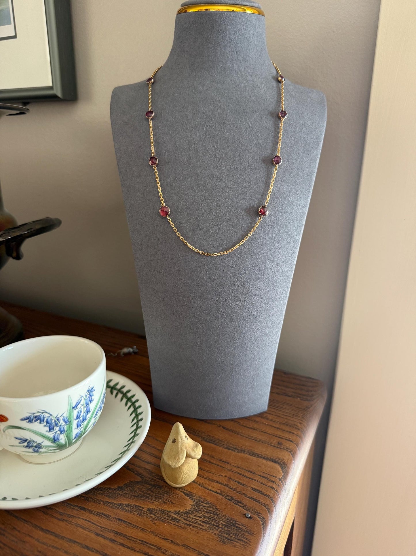 Gorgeous Perpignan GARNET Station Chain Necklace 18k Gold Bezel Set Pendants Rose Cut Closed Back Almandine Glowing Rare Pendant Holder