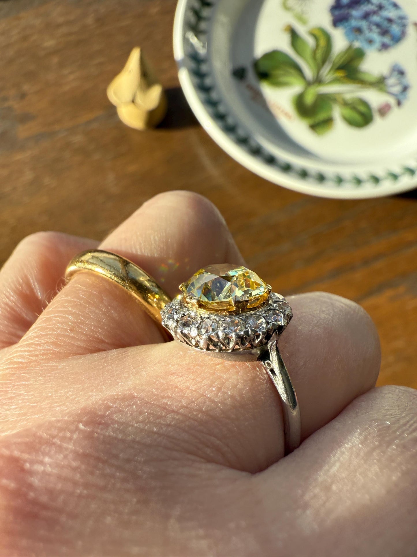 ANTIQUE Fancy Canary Yellow 2.9 Carat Old Mine Cut Diamond Colorless OMC Halo 3.65Ctw Cluster Ring Edwardian Platinum