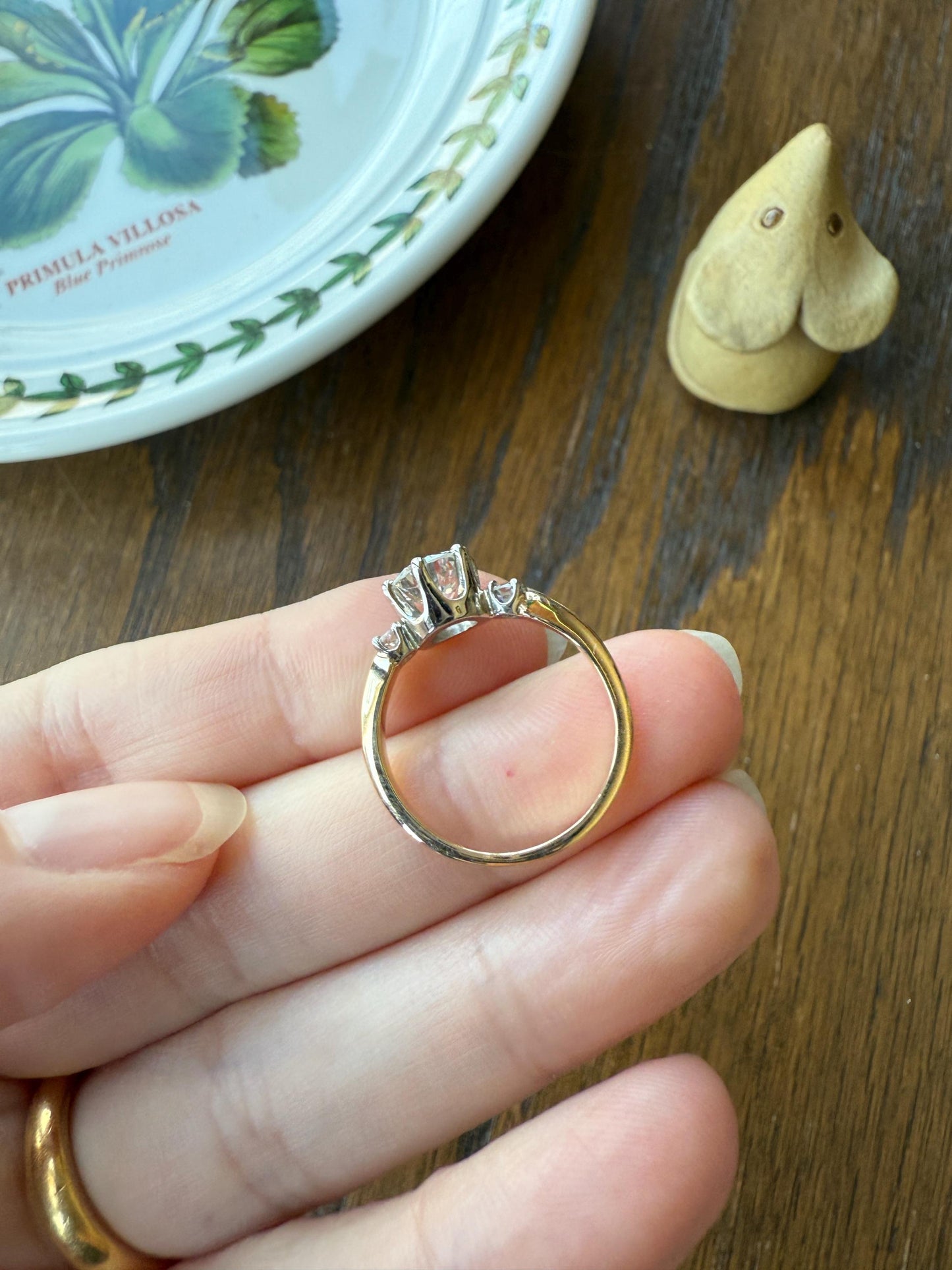 Vintage One CARAT Transitional Cut DIAMOND Eye Clean Solitaire Engagement Ring w/ accents 18k Gold Fiery Stacker