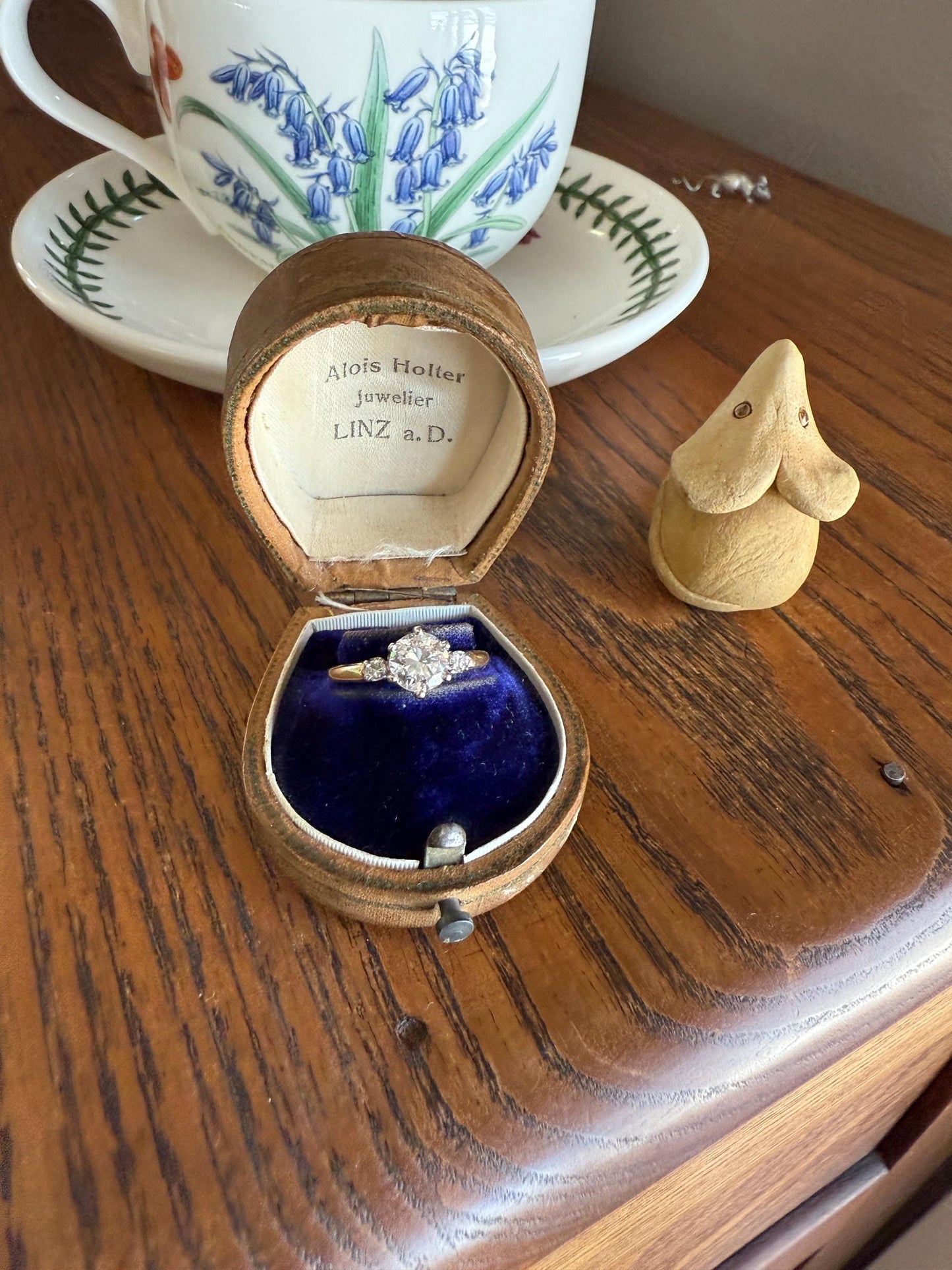 Vintage One CARAT Transitional Cut DIAMOND Eye Clean Solitaire Engagement Ring w/ accents 18k Gold Fiery Stacker