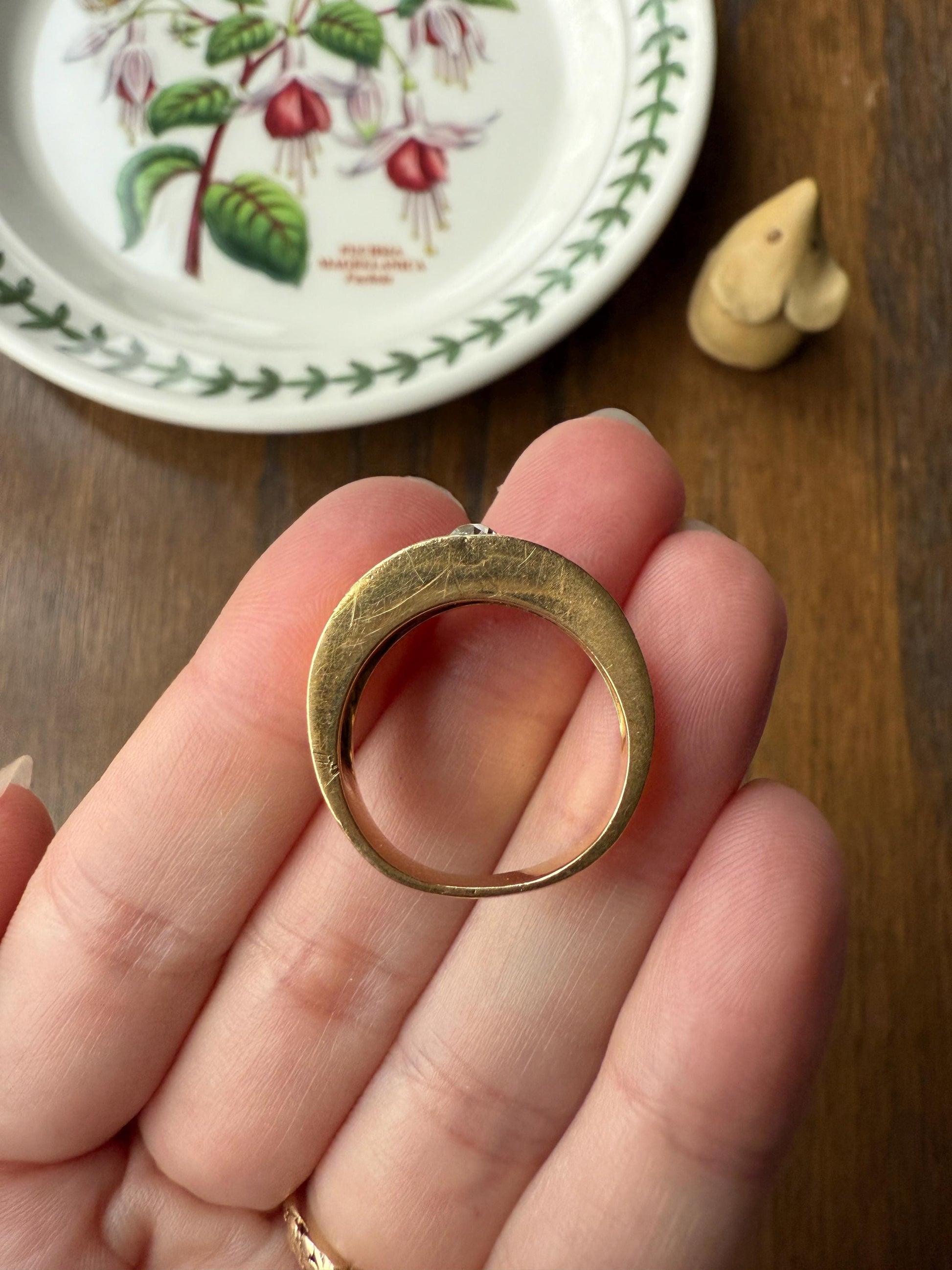 Chunky Unisex Eye Clean .9 Carat Ctw Old Mine Cut DIAMOND Cigar Band Heavy 8.2g 18k Gold Gypsy Ring Stacker Five Stone Vintage to Antique