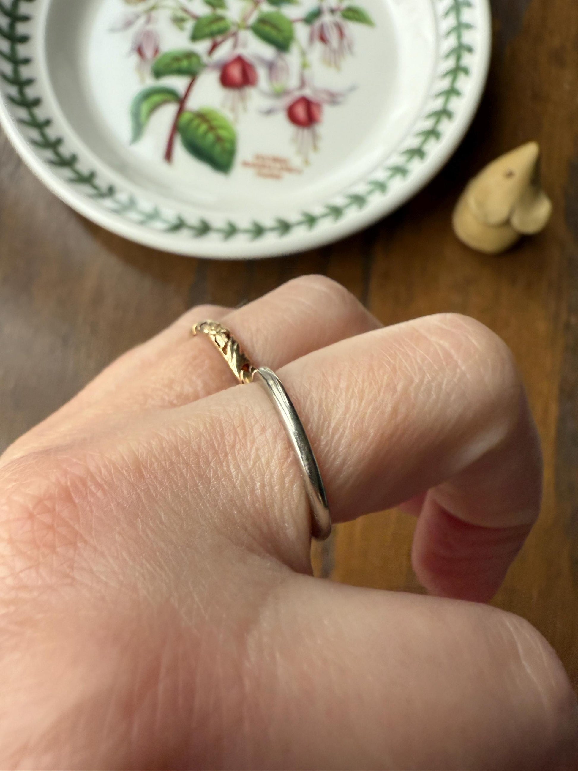 DATED "Sweetheart to Wife" Vintage Wedding Band 18k White Gold January 10, 1951 Skinny Stacker Ring Romantic Posey Poesy Shreve Crump Low