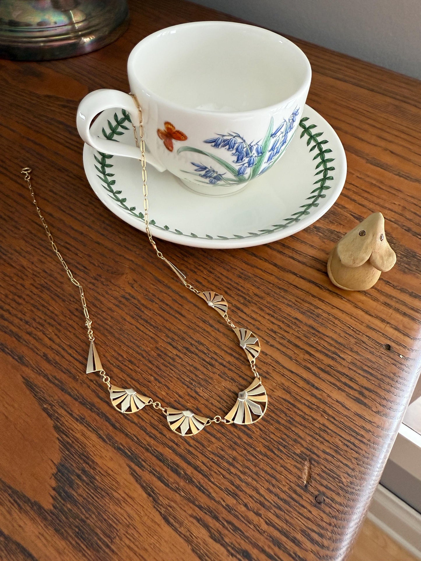 DAISIES French Art Deco Antique 18k Gold Floral Fan Two Tone Necklace Drapery Chain Collar Flower Pendants Figural