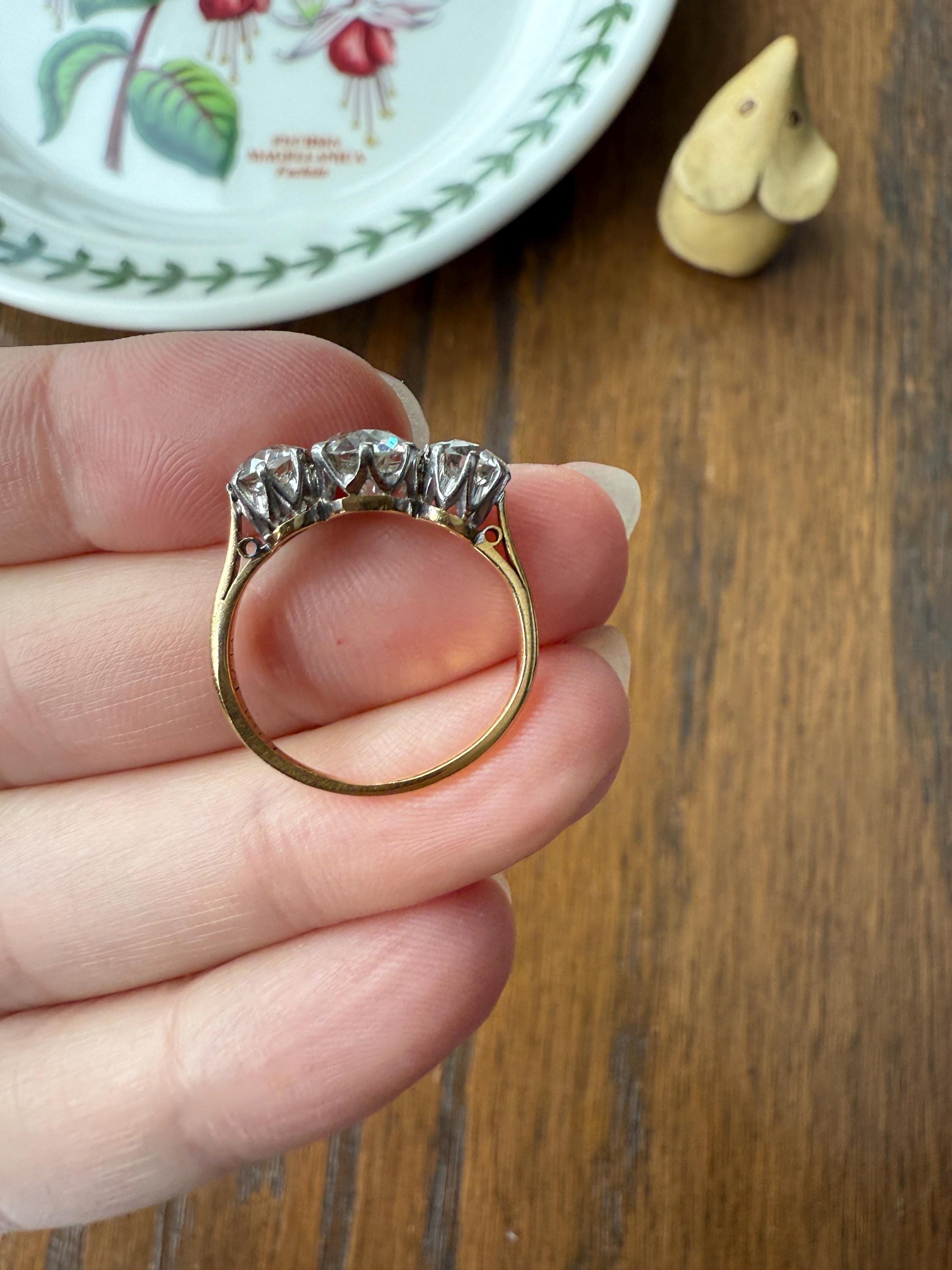 Antique Three Stone 2.3 Carats Old Mine Cut DiAMOND Ring 18k GOLD Platinum Chunky Tall Stacker Stackable Band 2.3Ctw OMC