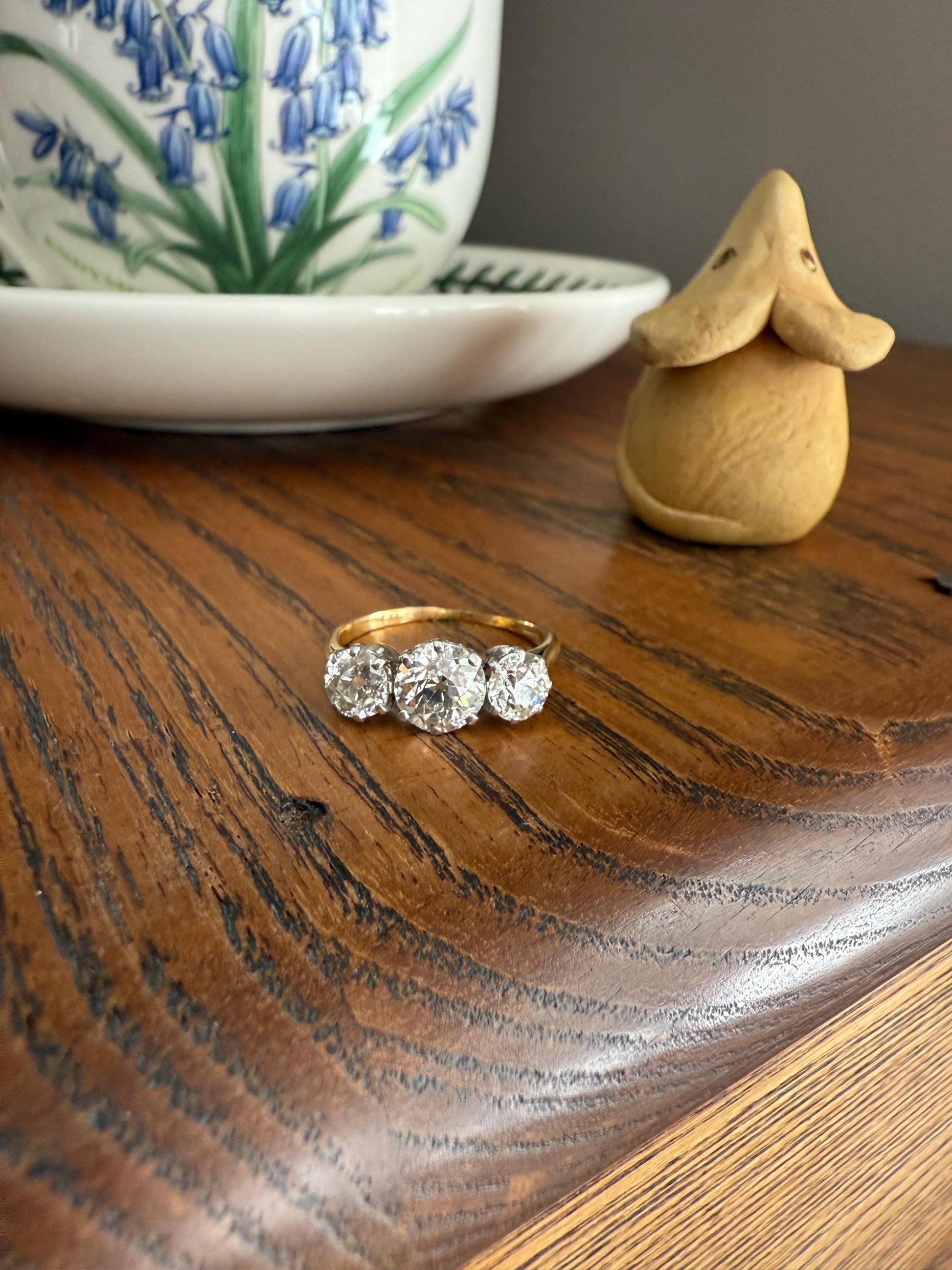 Antique Three Stone 2.3 Carats Old Mine Cut DiAMOND Ring 18k GOLD Platinum Chunky Tall Stacker Stackable Band 2.3Ctw OMC