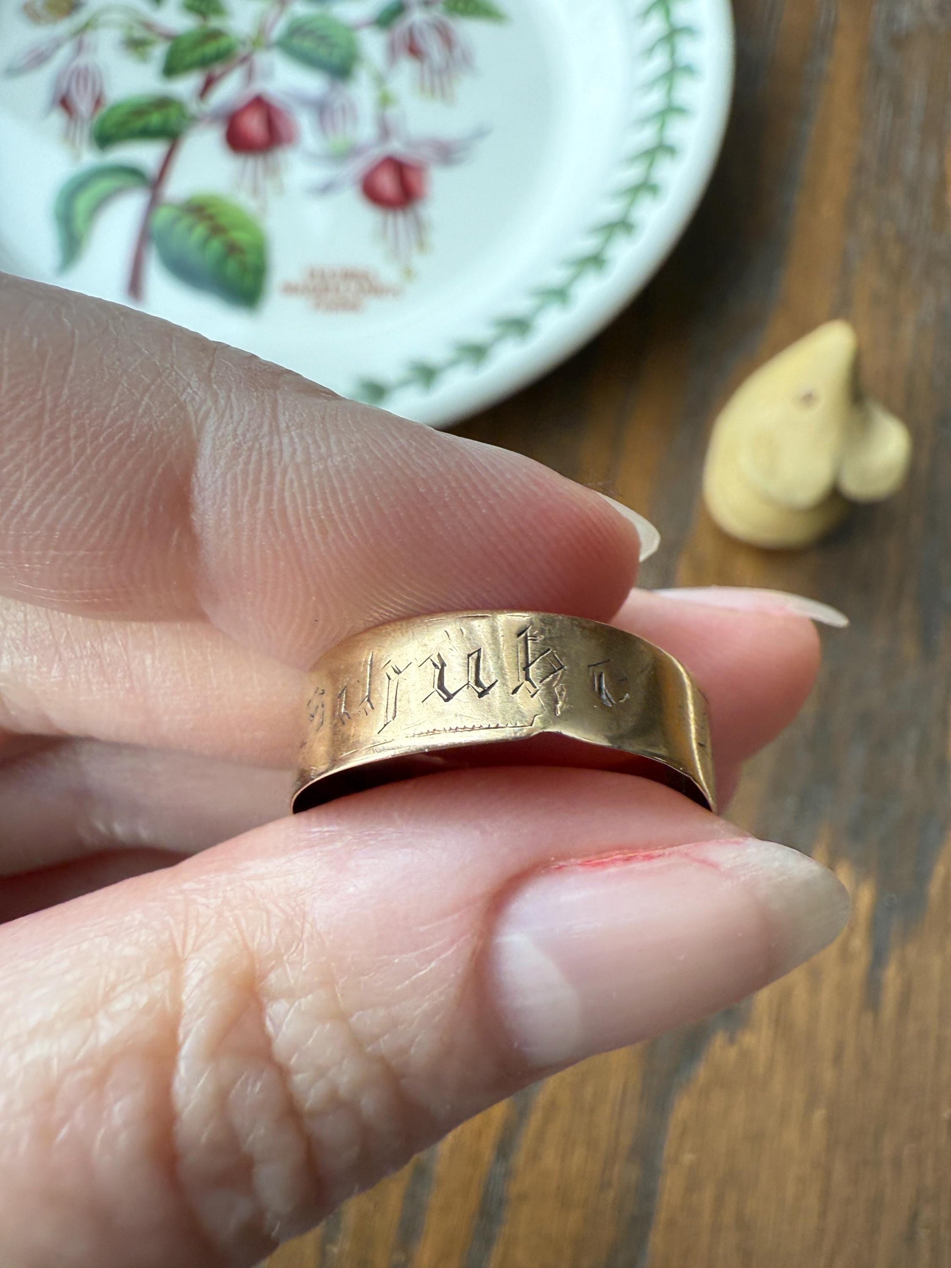 Warm Antique Cigar Band "Gott Schutze Dich" God Bless You 14k Gold Solid Victorian Eternity Ring Wedding Scarce Jewelry with Words Unisex