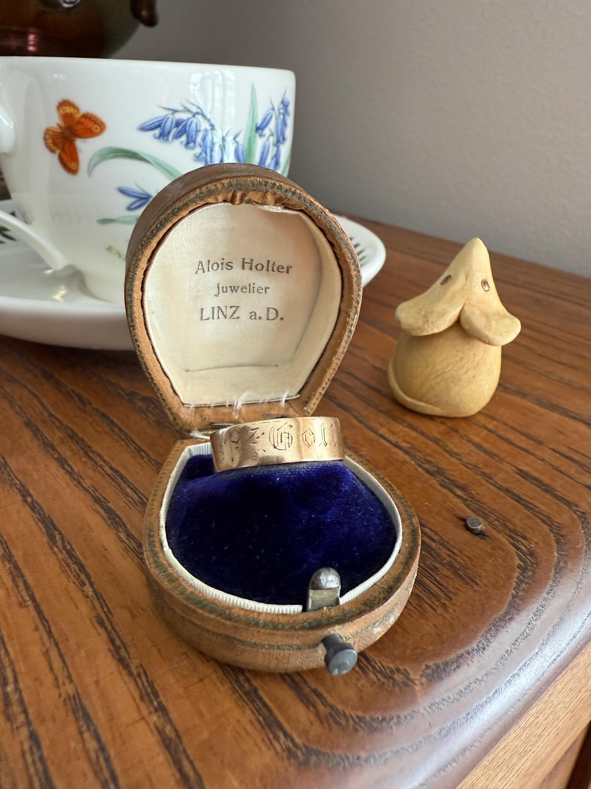 Warm Antique Cigar Band "Gott Schutze Dich" God Bless You 14k Gold Solid Victorian Eternity Ring Wedding Scarce Jewelry with Words Unisex