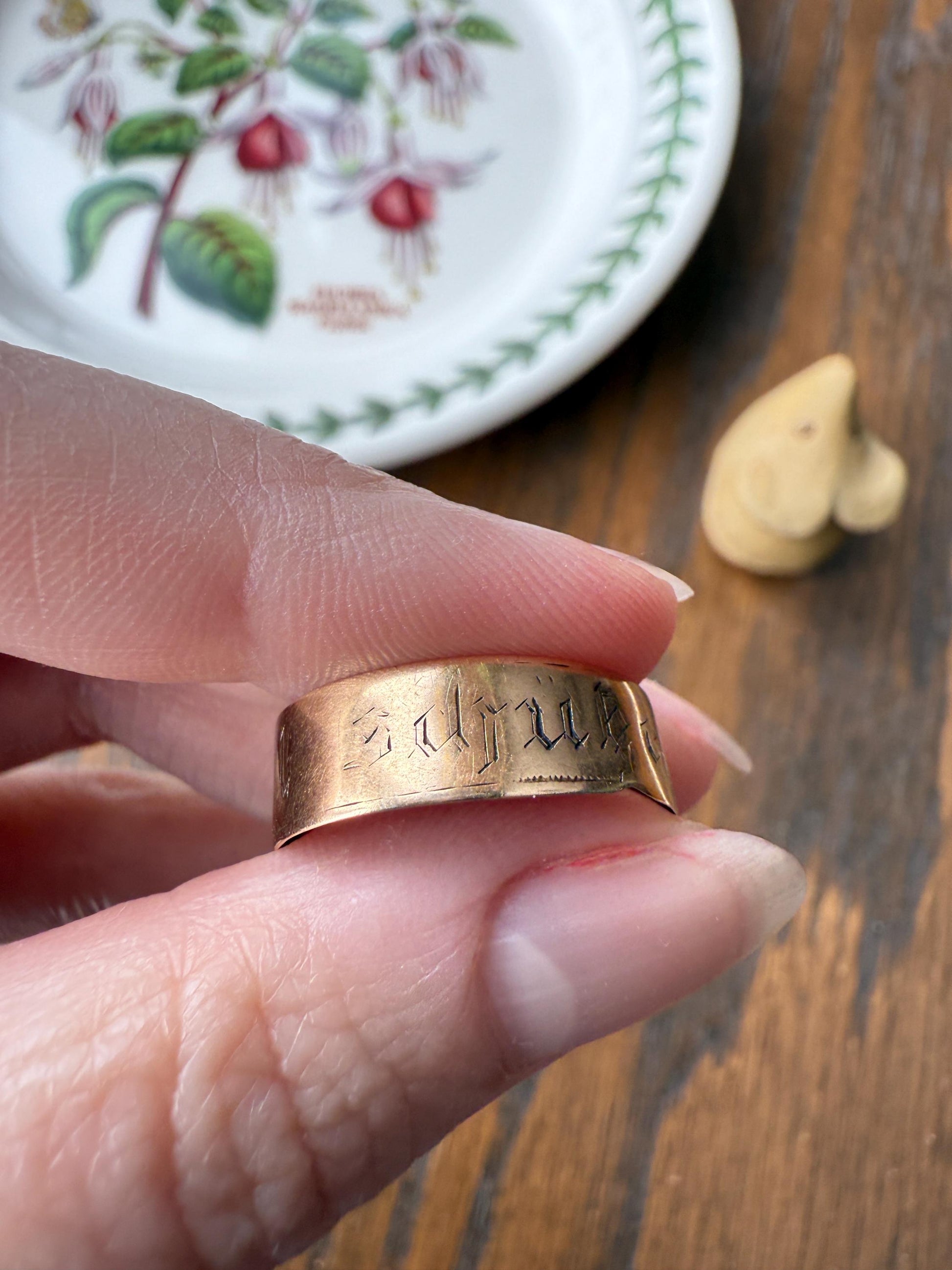 Warm Antique Cigar Band "Gott Schutze Dich" God Bless You 14k Gold Solid Victorian Eternity Ring Wedding Scarce Jewelry with Words Unisex