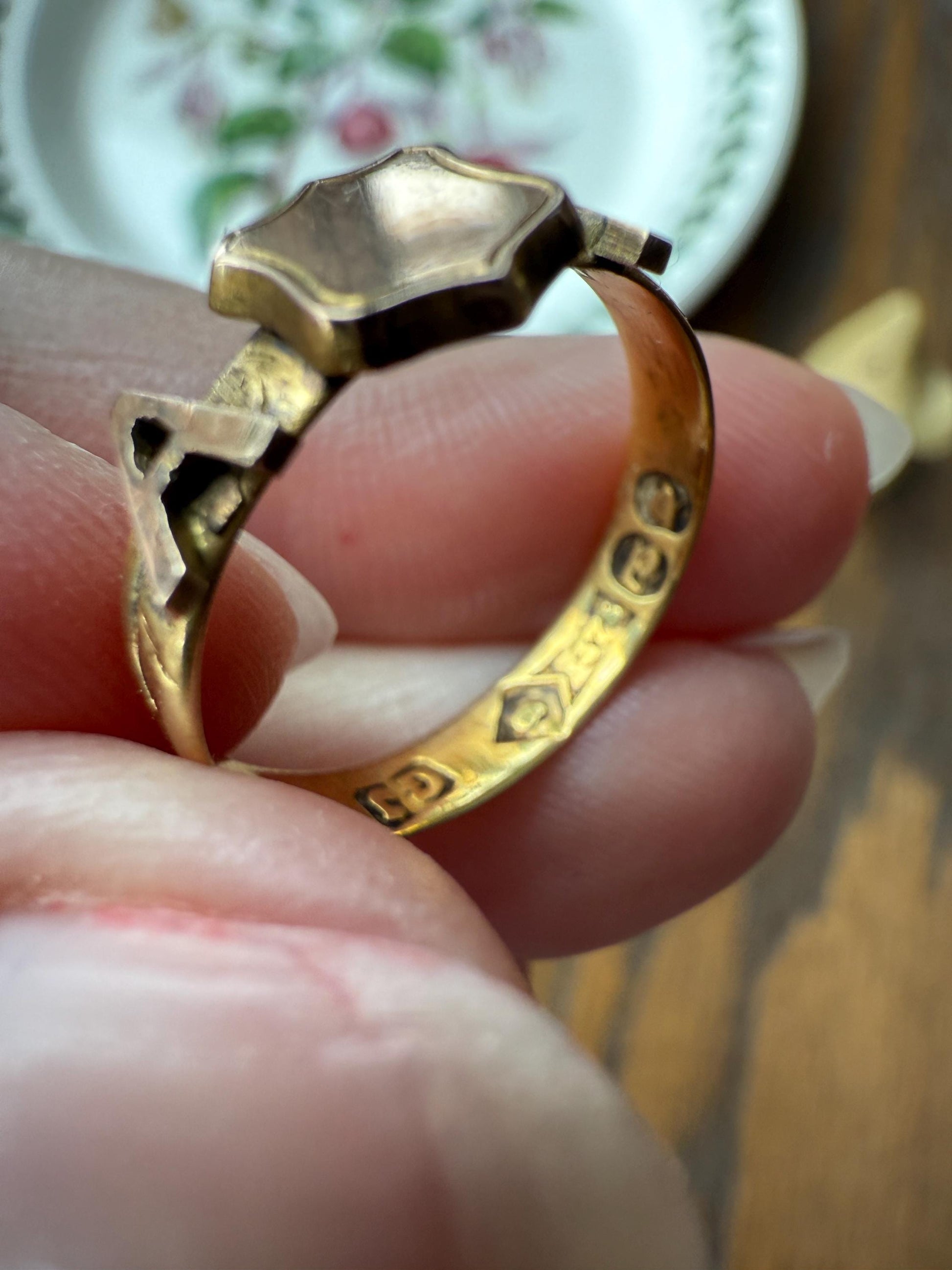 Unique " AF " Shield Signet Ring Antique Engraved Band 9k Gold Solid Unisex Stacker Figural Ready to Engrave / Personalize