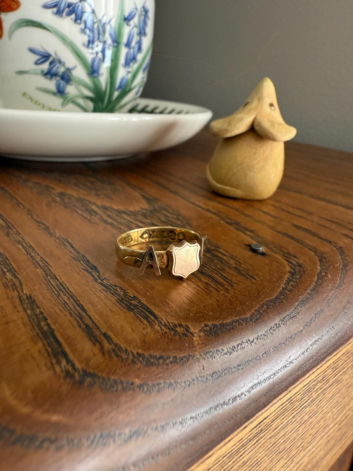 Unique " AF " Shield Signet Ring Antique Engraved Band 9k Gold Solid Unisex Stacker Figural Ready to Engrave / Personalize