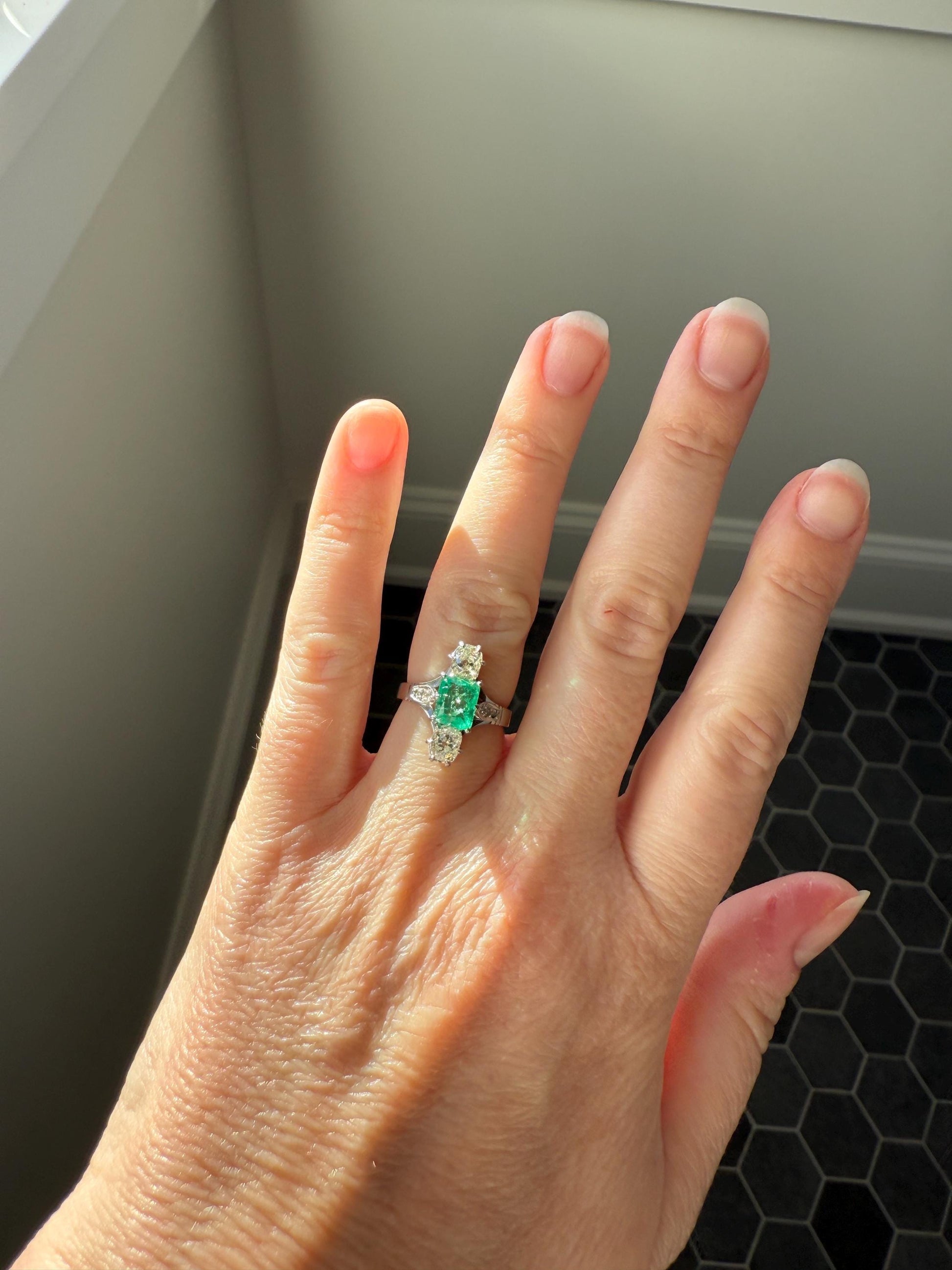 Art Deco Natural EMERALD 1 Carat Tdw Old Mine Cut DIAMOND Chunky Green Three Stone Ring Platinum & 18k White Gold French Geometric Pinky