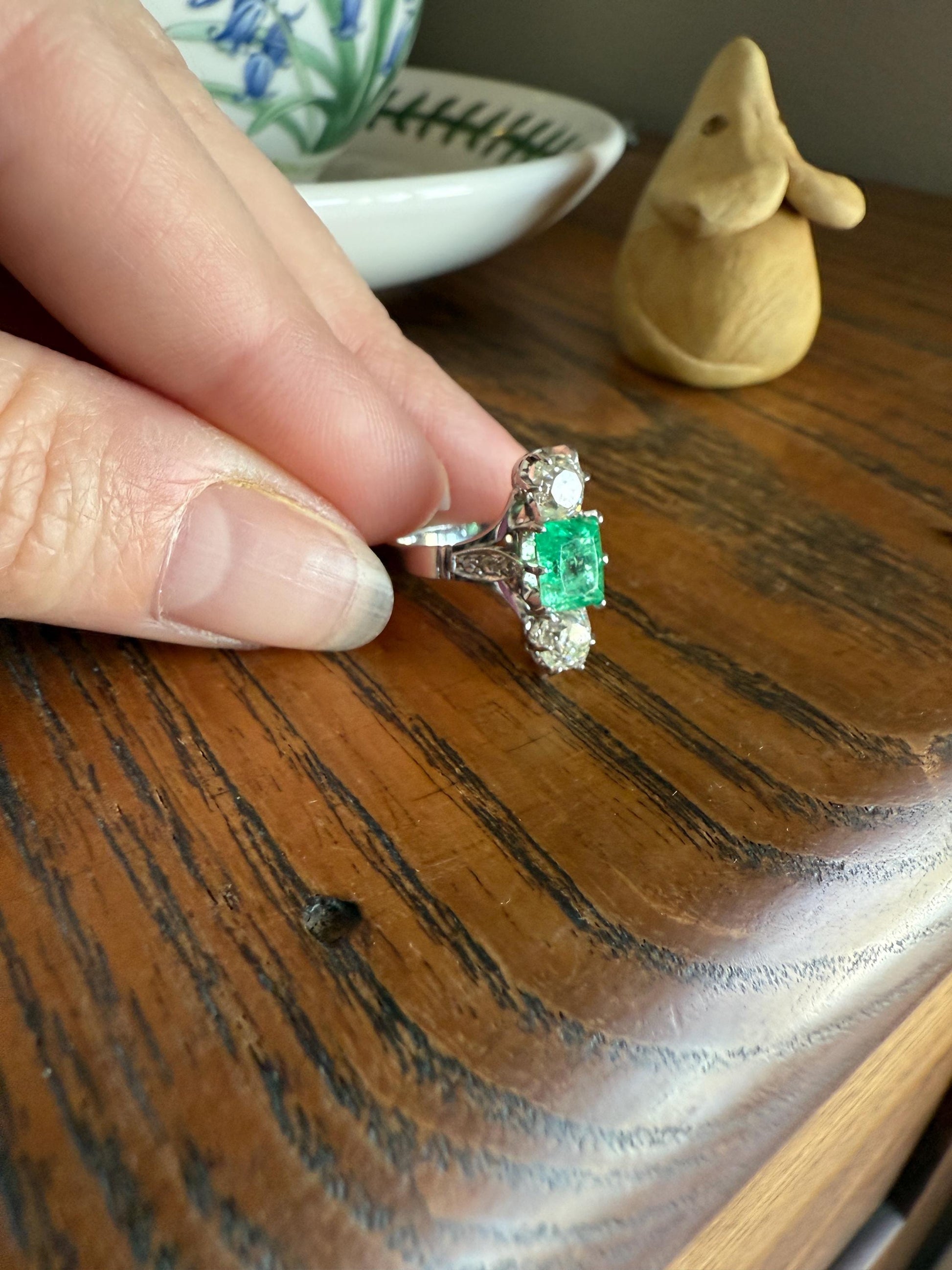 Art Deco Natural EMERALD 1 Carat Tdw Old Mine Cut DIAMOND Chunky Green Three Stone Ring Platinum & 18k White Gold French Geometric Pinky