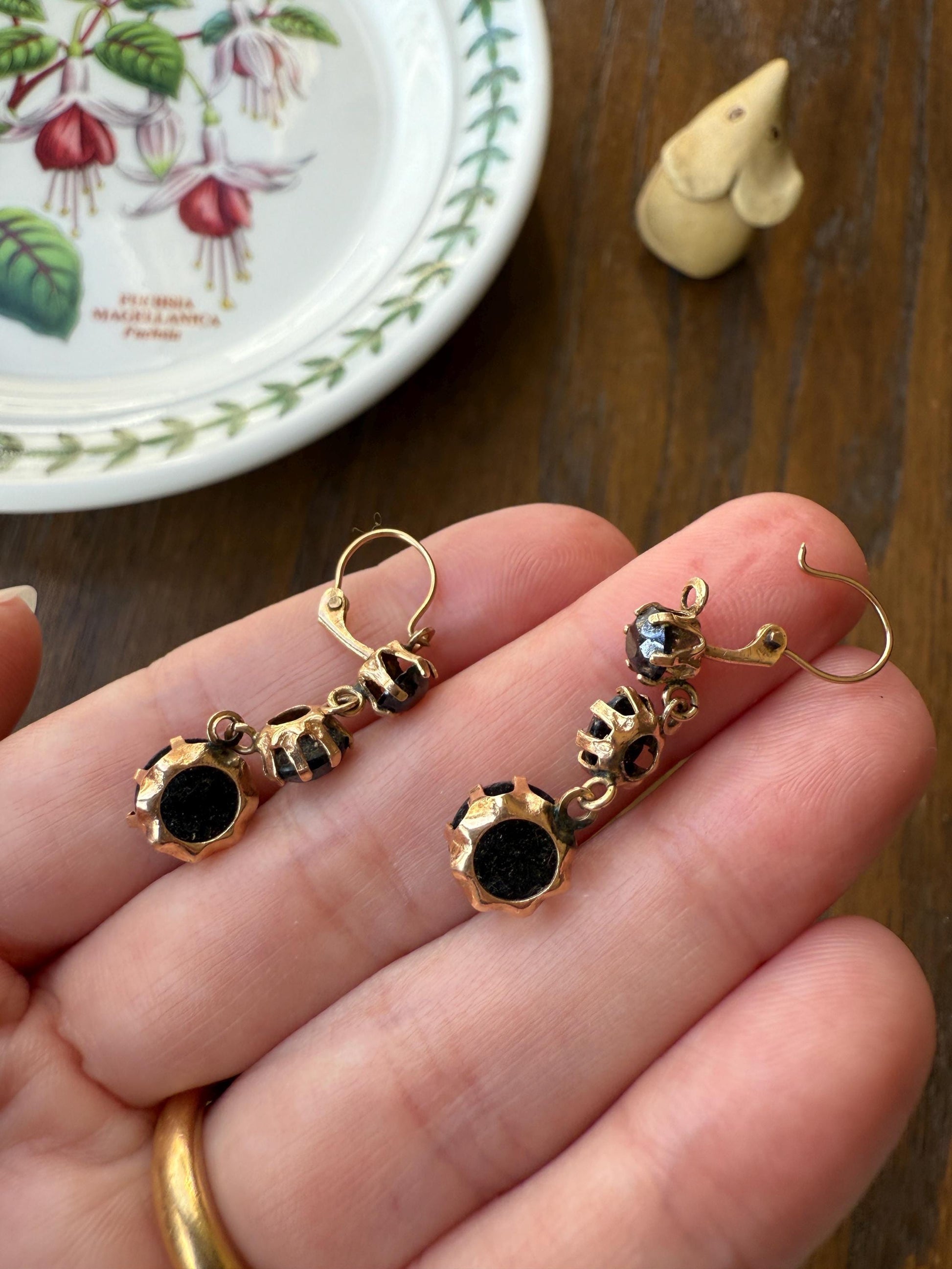 Antique HEMATITE Metallic Gray Black Victorian Line Dangle Earrings Buttercup Prongs Moody Dark 14k Gold Three Stone Drops
