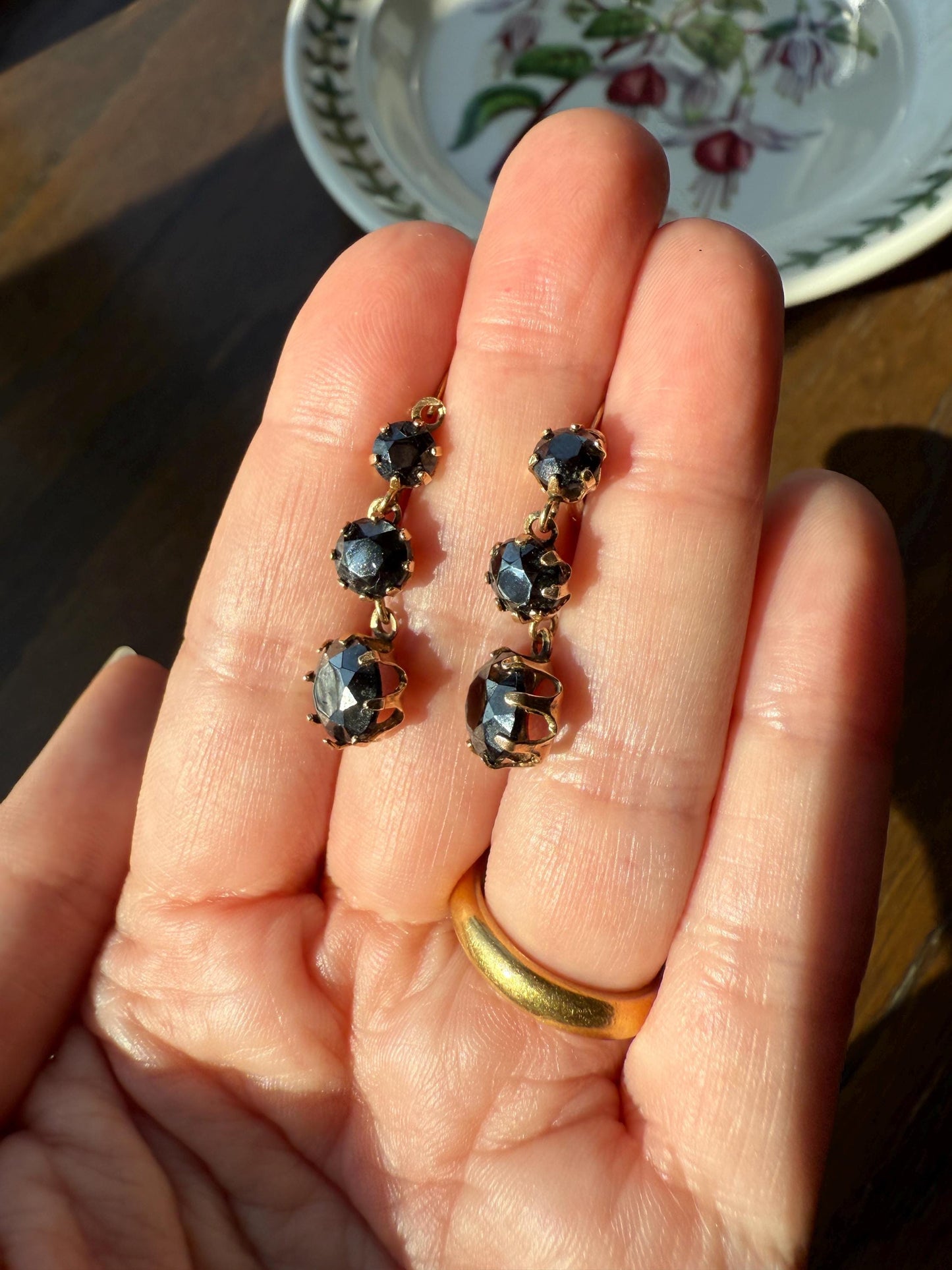 Antique HEMATITE Metallic Gray Black Victorian Line Dangle Earrings Buttercup Prongs Moody Dark 14k Gold Three Stone Drops
