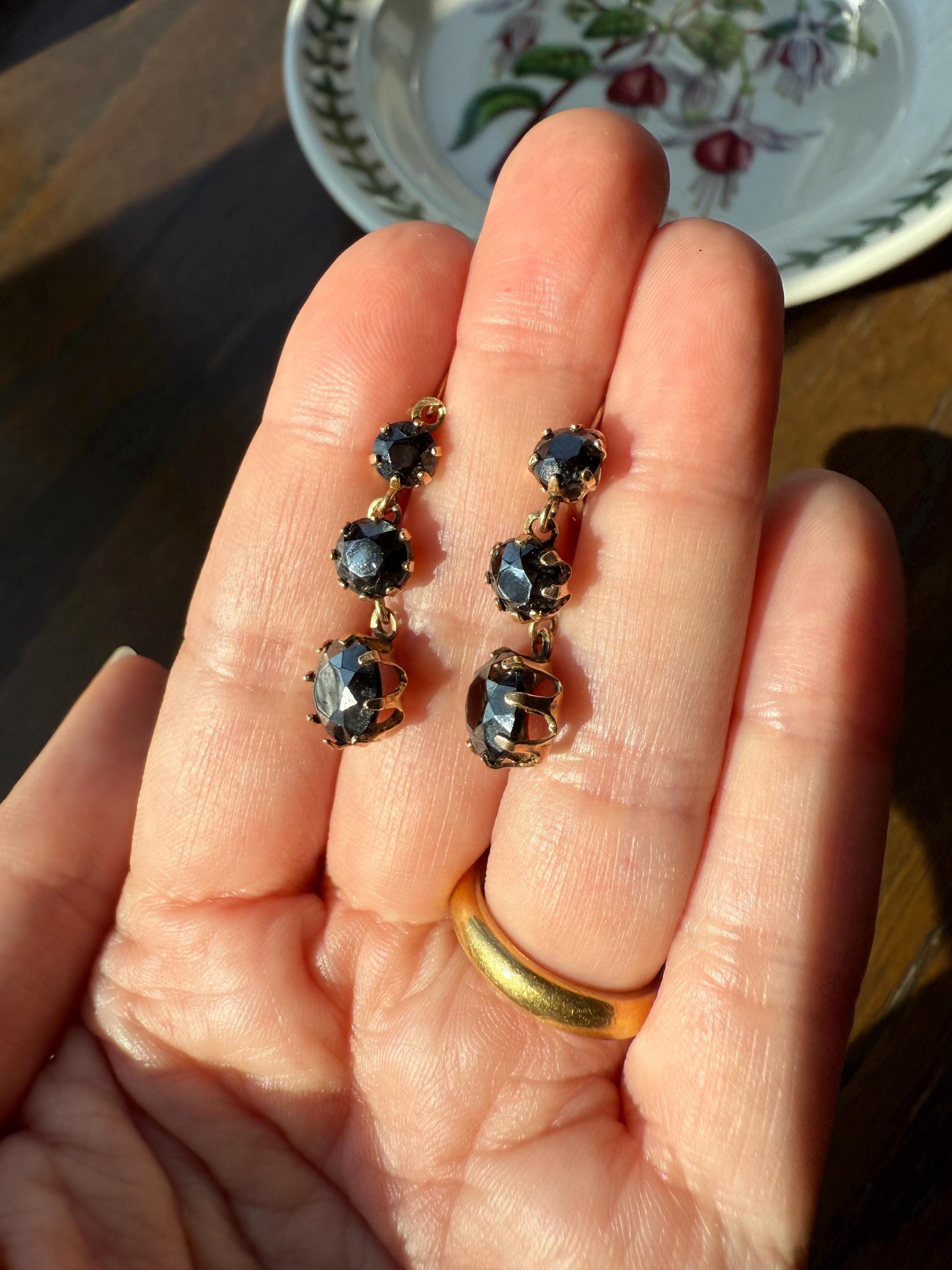 Antique HEMATITE Metallic Gray Black Victorian Line Dangle Earrings Buttercup Prongs Moody Dark 14k Gold Three Stone Drops